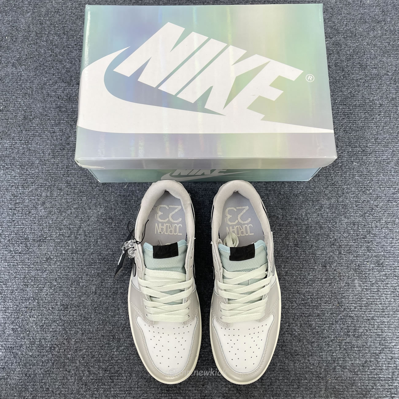 Air Jordan 1 Retro Low Og Year Of The Snake 2025 Hf3144 100 (10) - www.newkick.vip