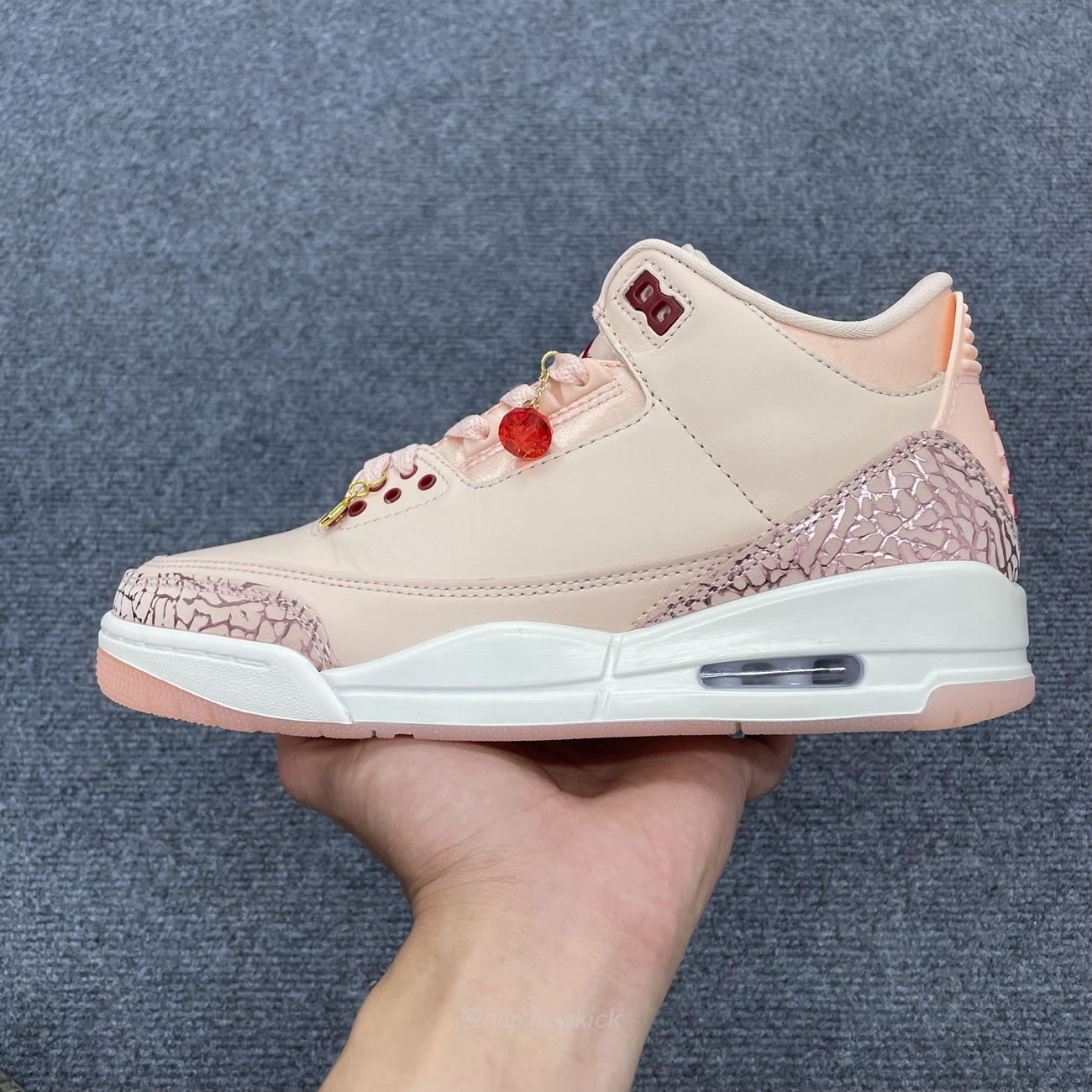 Air Jordan 3 Retro Valentines Day Hj0178 600 (2) - www.newkick.vip Air Jordan 3 Retro Valentines Day Hj0178 600 (2) - www.newkick.vip