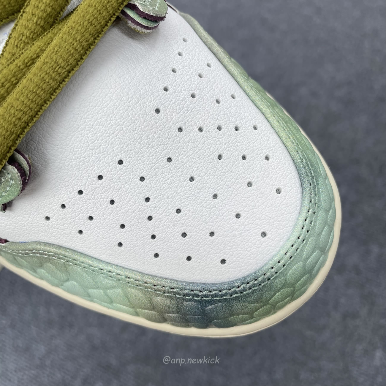 Nike Sb Dunk Low Alexis Sablone Chameleon Hj3386 300 (6) - www.newkick.vip