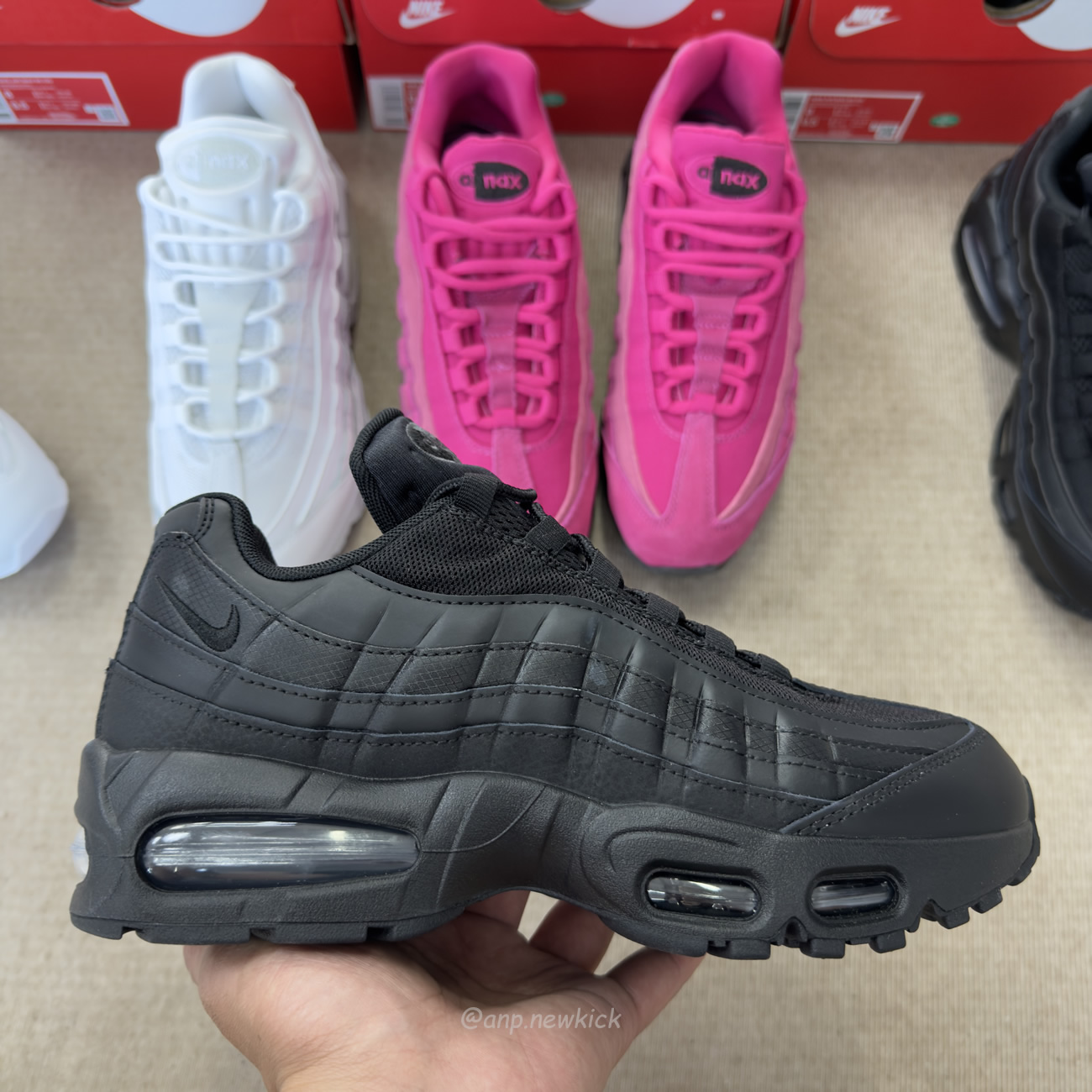 Nike Air Max 95 Og Big Bubble Black Anthracite Triple White Fireberry (2) - www.newkick.vip