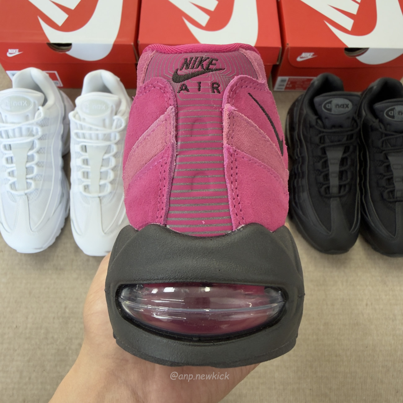 Nike Air Max 95 Og Big Bubble Black Anthracite Triple White Fireberry (3) - www.newkick.vip