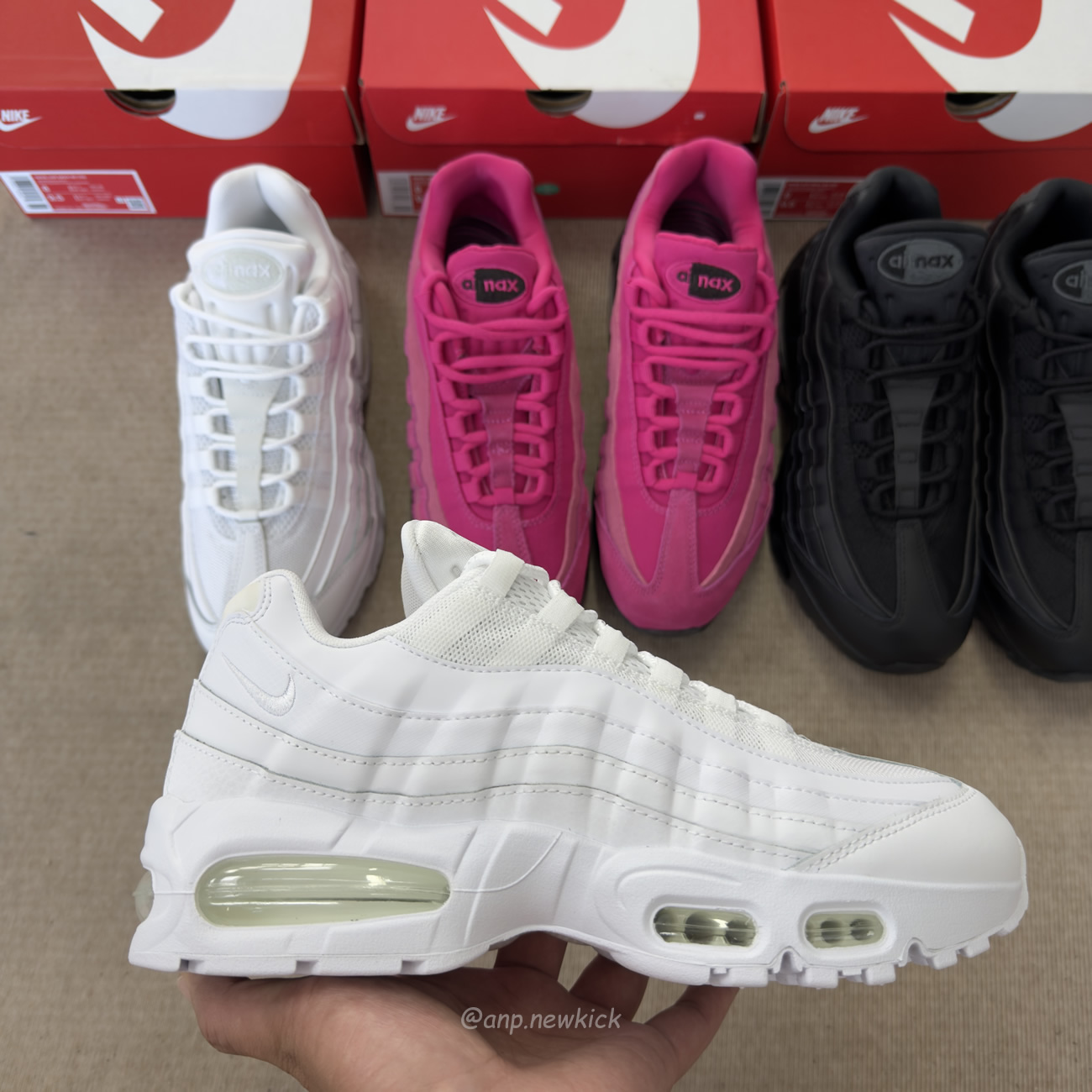 Nike Air Max 95 Og Big Bubble Black Anthracite Triple White Fireberry (5) - www.newkick.vip