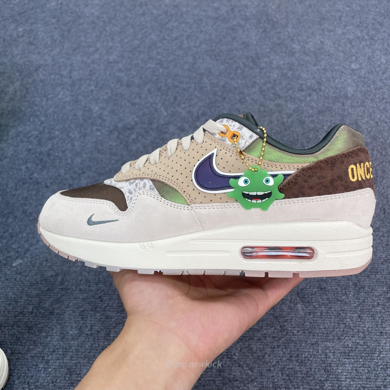 Nike Air Max 1 87 Luxe Premium University Of Oregon Pe 2024 Numbered Hq2639 100 (14) - www.newkick.vip