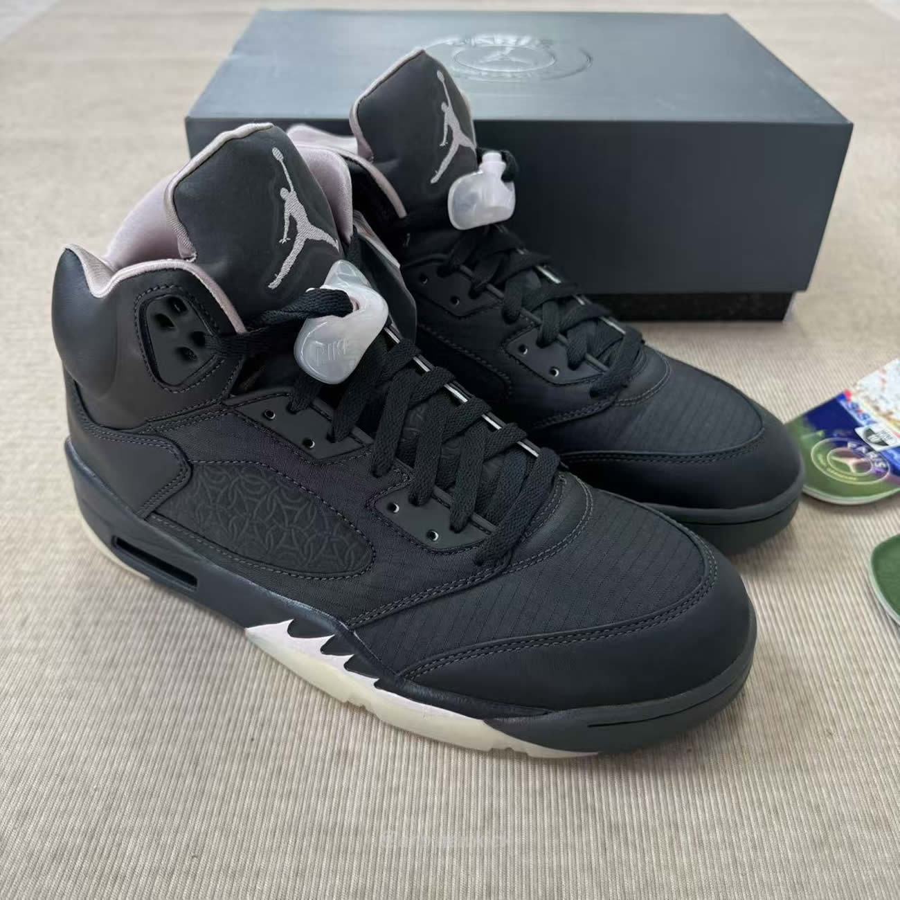 Air Jordan 5 Retro Psg Paris Saint Germain Off Noir Hq3004 001 (7) - www.newkick.vip