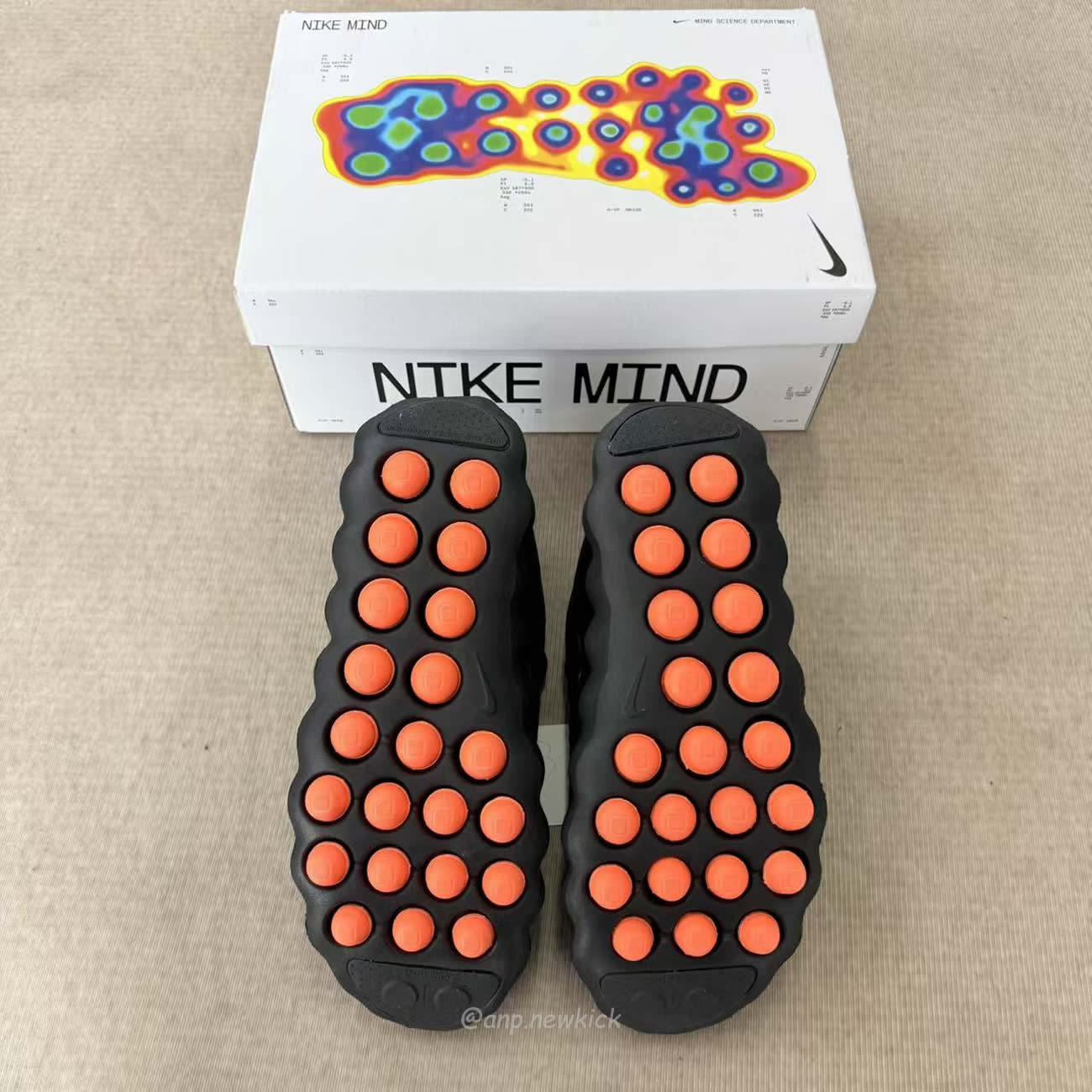 Nike Mind 002 Black Chrome Light Smoke Grey Womens Hq4310 001 (4) - www.newkick.vip