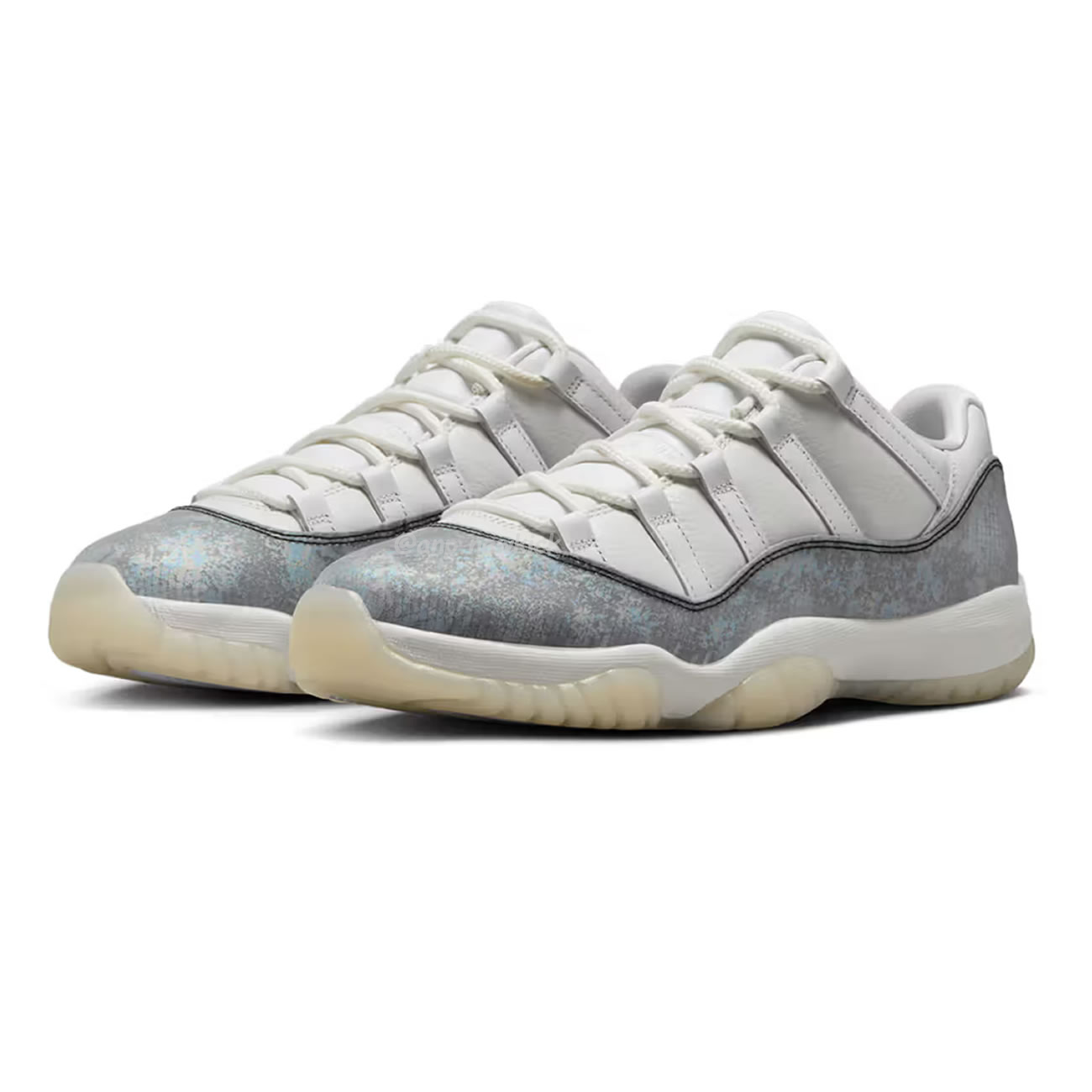 Air Jordan 11 Retro Low Year Of The Snake Hq7000 001 (9) - www.newkick.vip Air Jordan 11 Retro Low Year Of The Snake Hq7000 001 (9) - www.newkick.vip