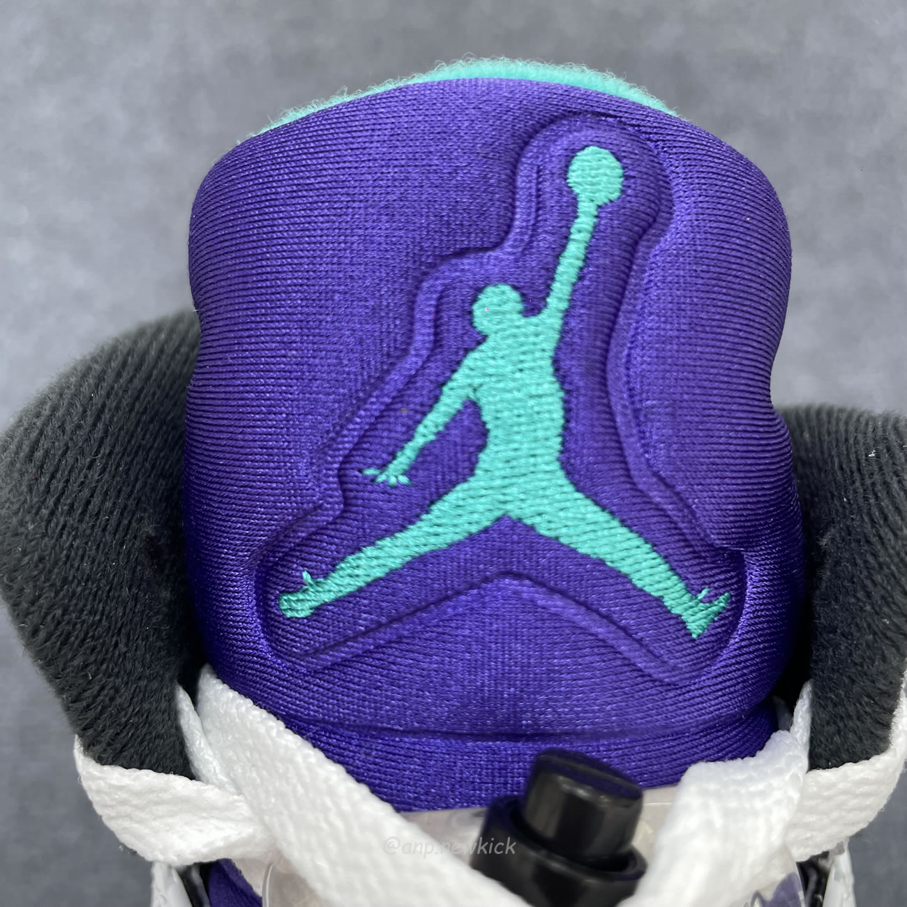 Air Jordan 5 Retro Grape 2025 Hq7978 100 (5) - www.newkick.vip