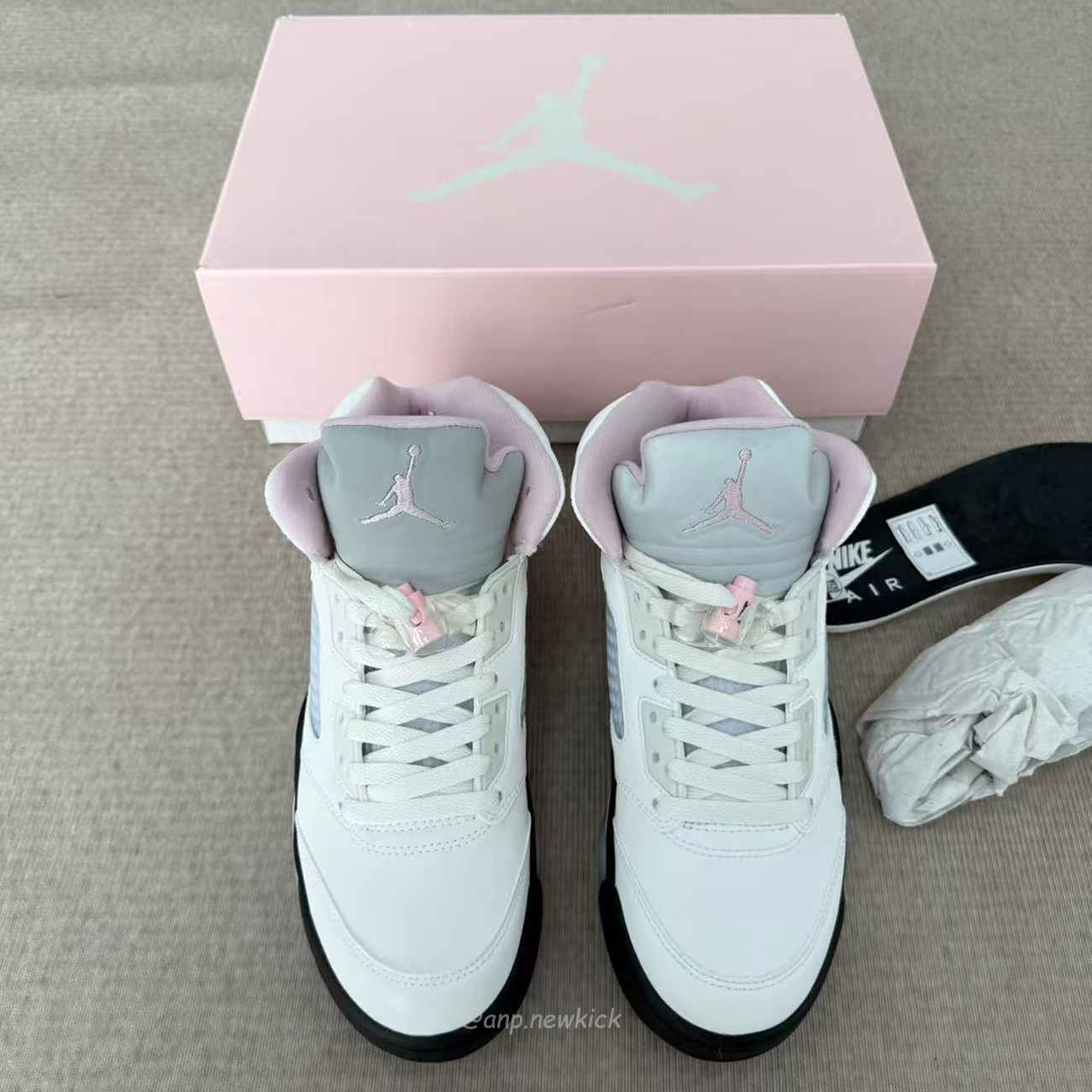 Air Jordan 5 Retro Medium Soft Pink Hq7978 102 (24) - www.newkick.vip Air Jordan 5 Retro Medium Soft Pink Hq7978 102 (24) - www.newkick.vip
