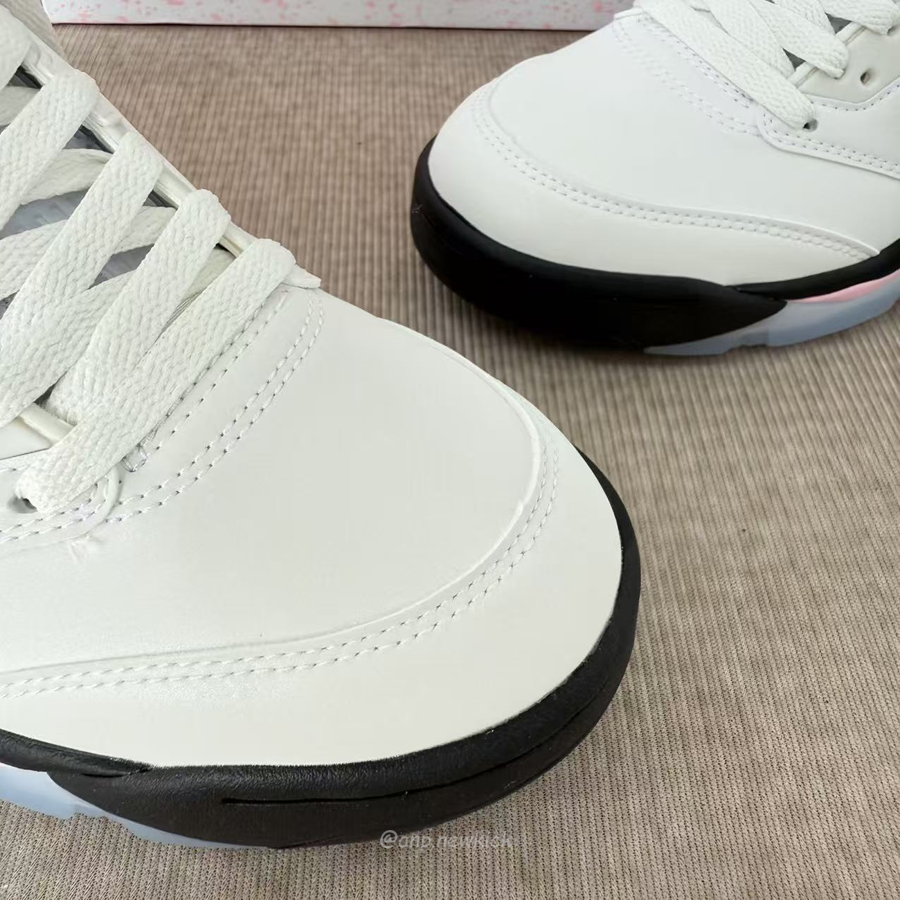 Air Jordan 5 Retro Medium Soft Pink Hq7978 102 (26) - www.newkick.vip Air Jordan 5 Retro Medium Soft Pink Hq7978 102 (26) - www.newkick.vip