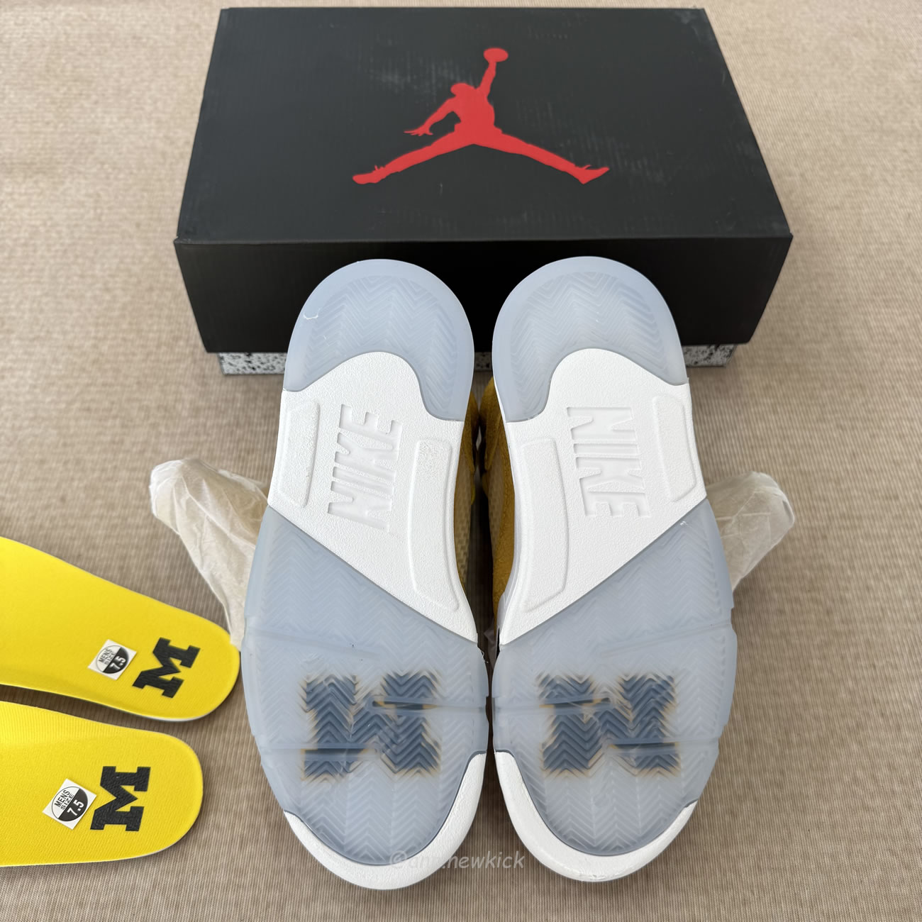 Air Jordan 5 Retro Og Yellow Hq7978 701 (2) - www.newkick.vip