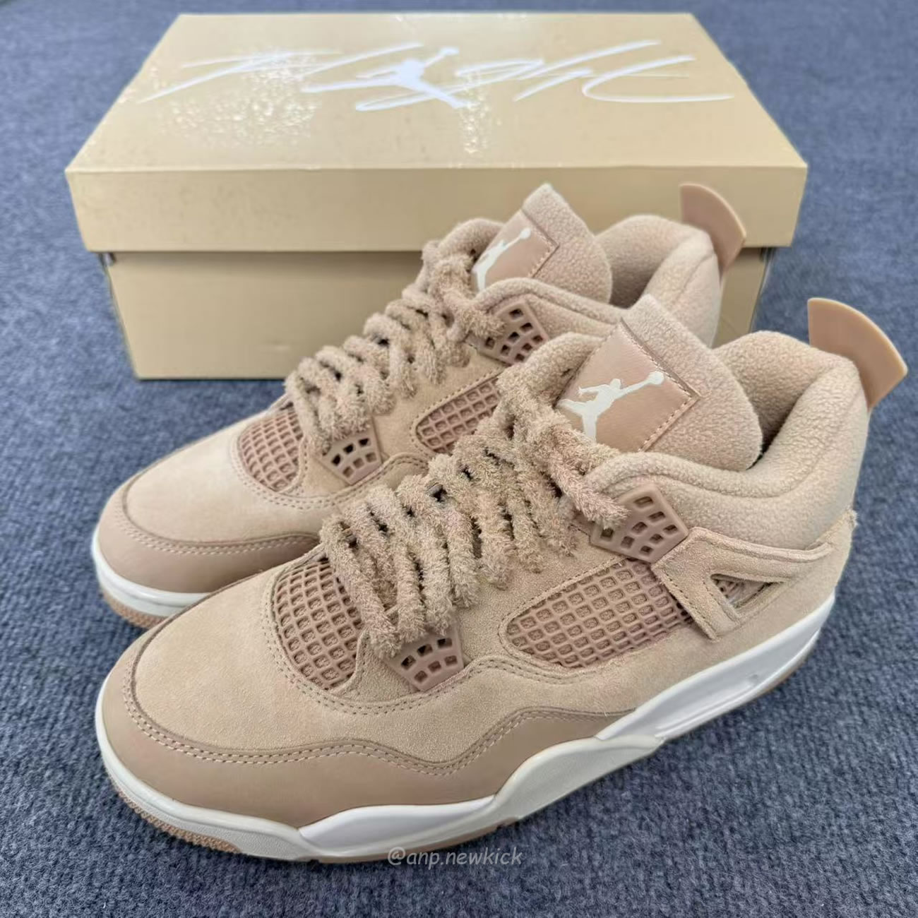 Air Jordan 4 Retro Cozy Girl Womens Hv0823 200 (2) - www.newkick.vip