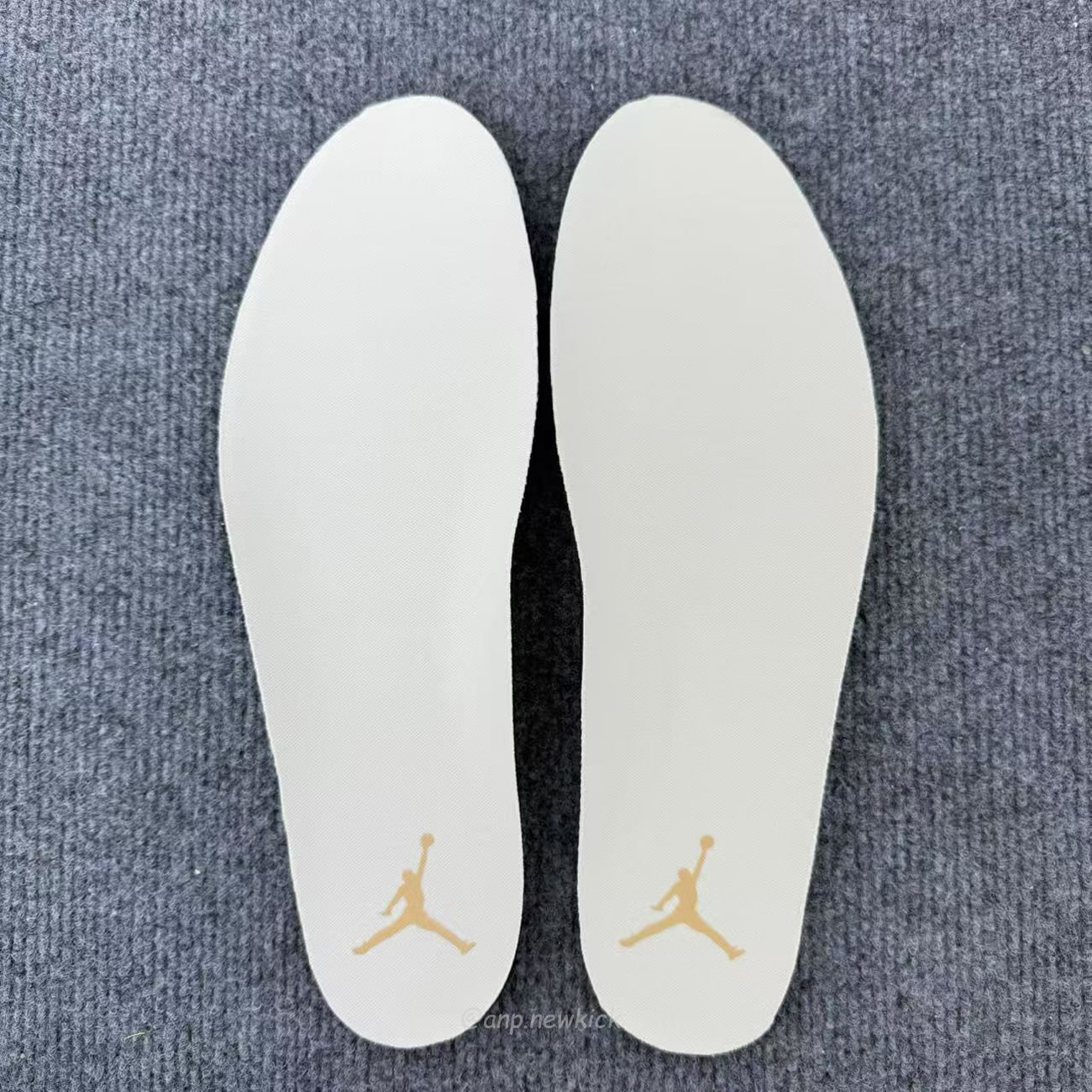 Air Jordan 4 Retro Cozy Girl Womens Hv0823 200 (3) - www.newkick.vip