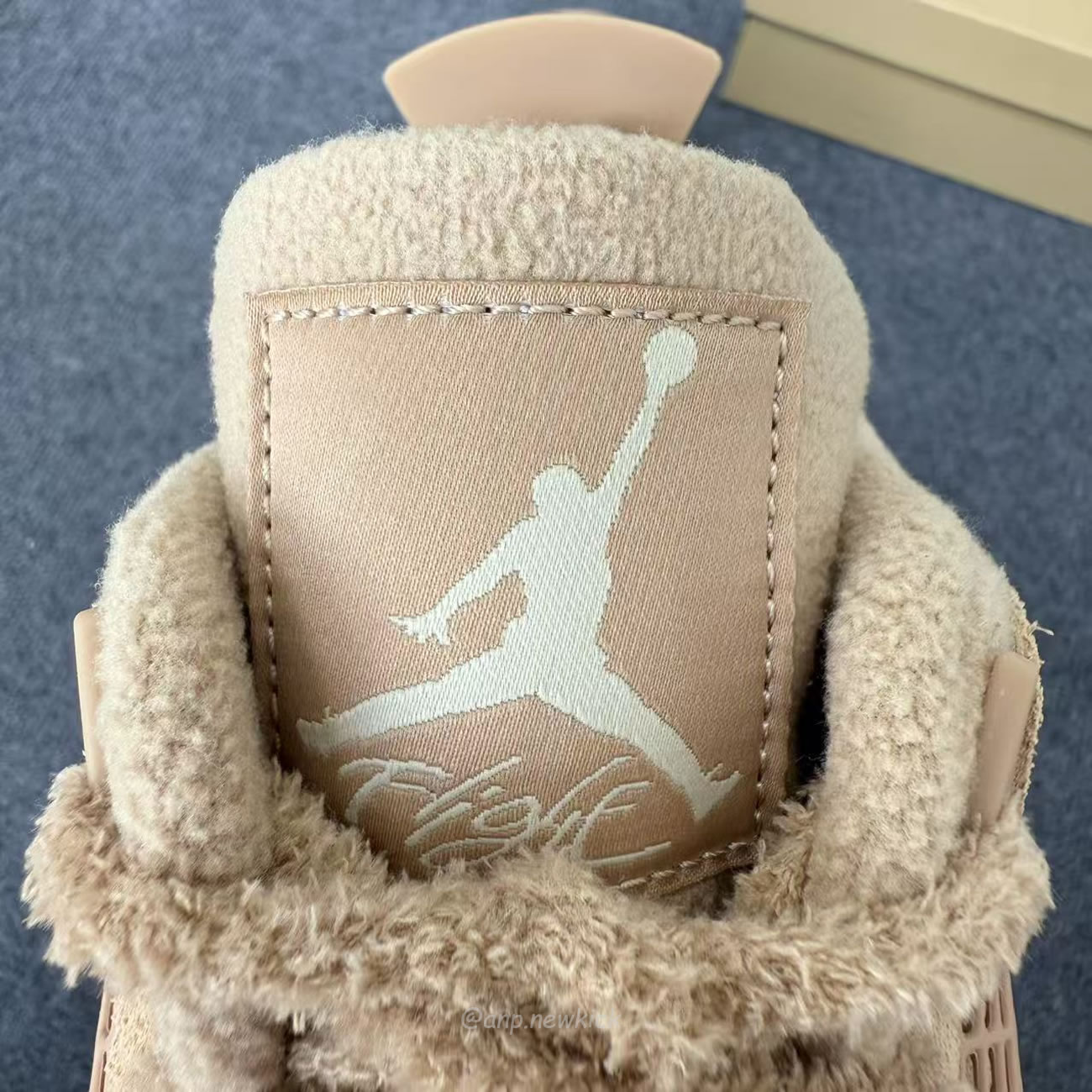 Air Jordan 4 Retro Cozy Girl Womens Hv0823 200 (6) - www.newkick.vip