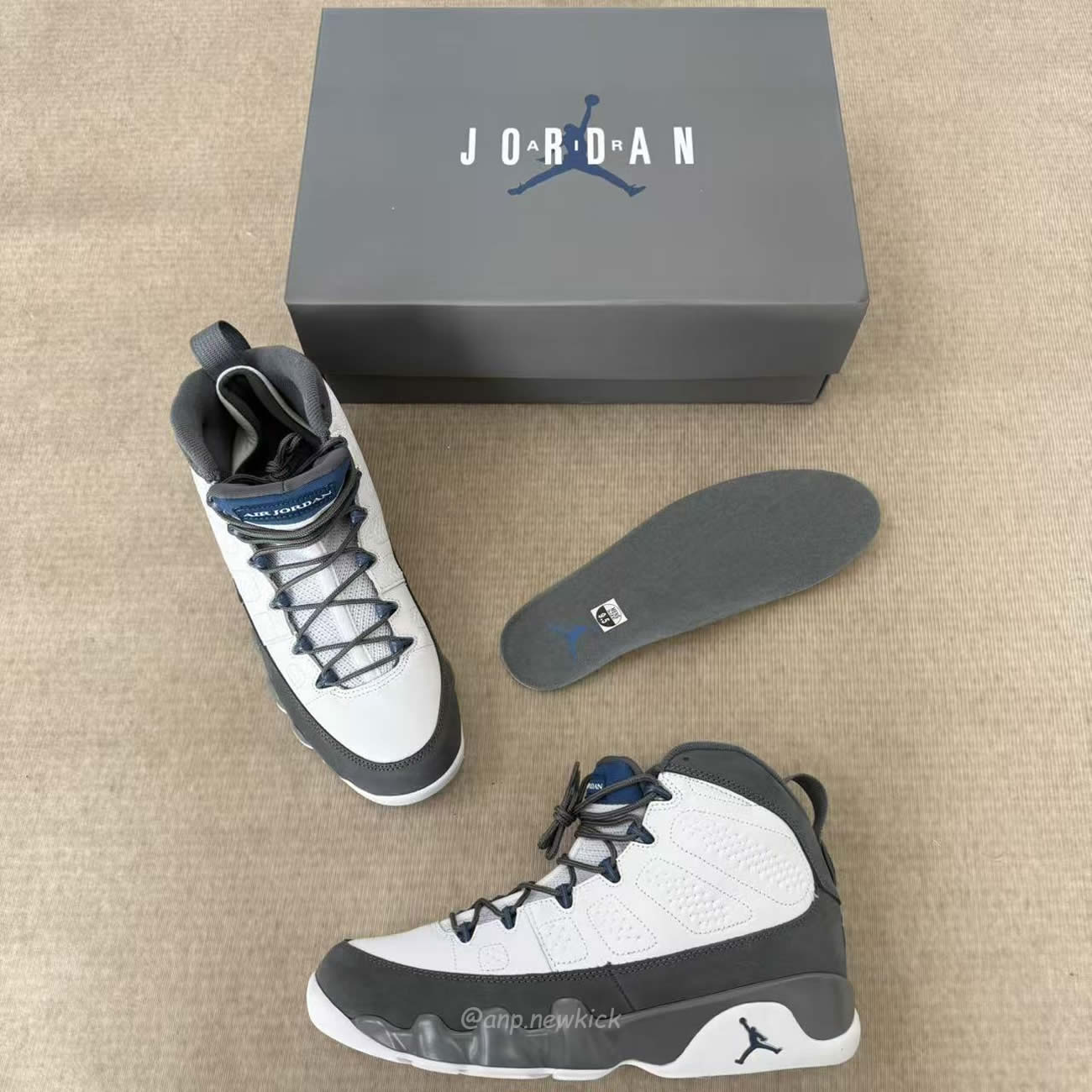 Air Jordan 9 Retro Flint Grey French Blue 2026 Hv4794 100 (2) - www.newkick.vip Air Jordan 9 Retro Flint Grey French Blue 2026 Hv4794 100 (2) - www.newkick.vip