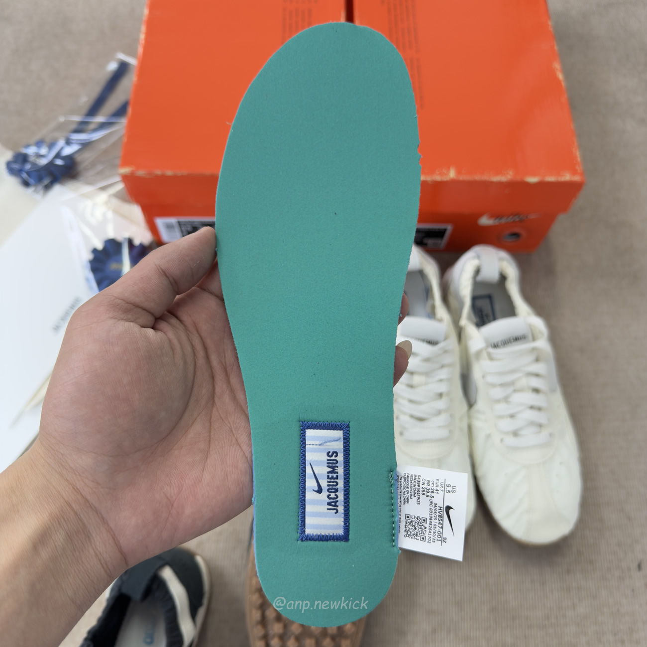 Nike Moon Shoe Sp Jacquemus Soft Pearl Womens Hv8547 001 (7) - www.newkick.vip