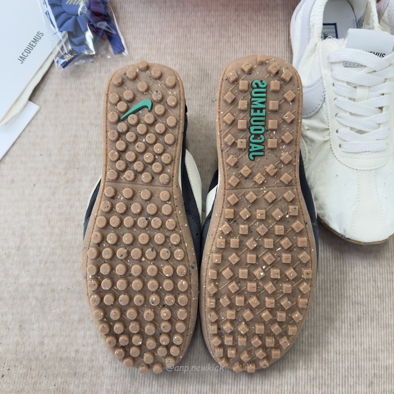 Nike Moon Shoe Sp Jacquemus Soft Pearl Womens Hv8547 001 (9) - www.newkick.vip