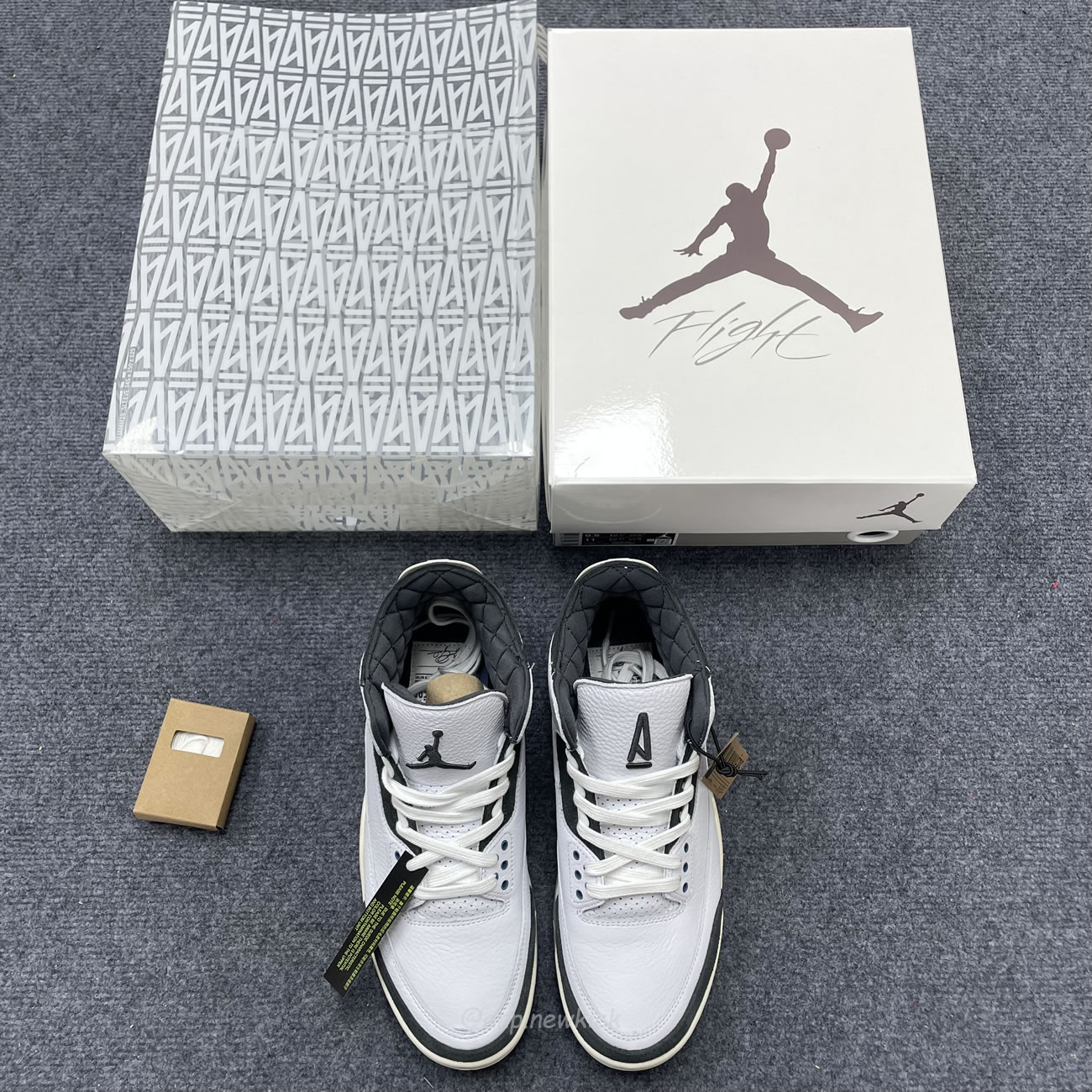 Air Jordan 3 Retro Og Sp A Ma Maniére Diffused Blue Hv8571 100 (6) - www.newkick.vip Air Jordan 3 Retro Og Sp A Ma Maniére Diffused Blue Hv8571 100 (6) - www.newkick.vip