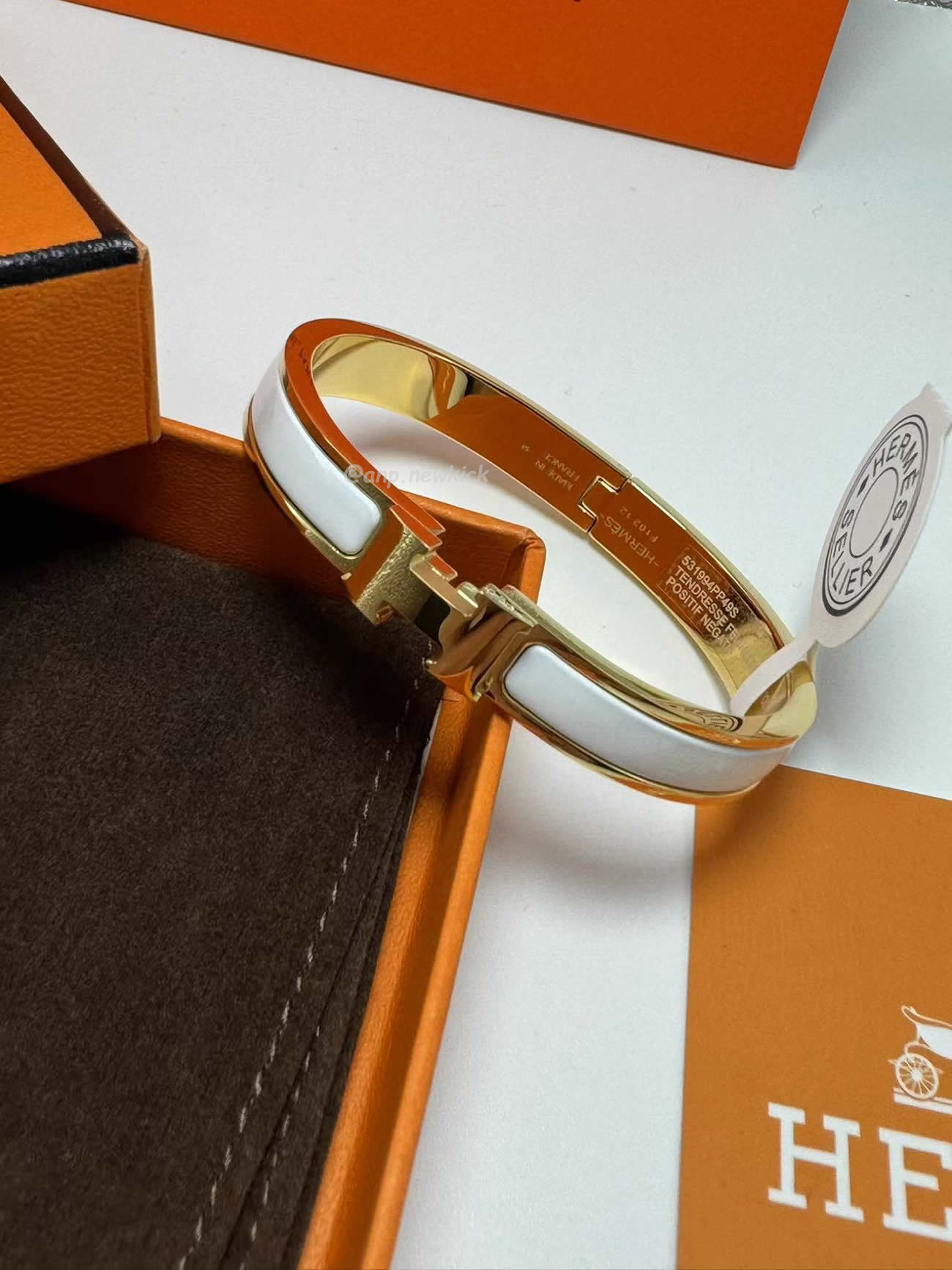 Hermès Clic H Bracelet (11) - www.newkick.vip