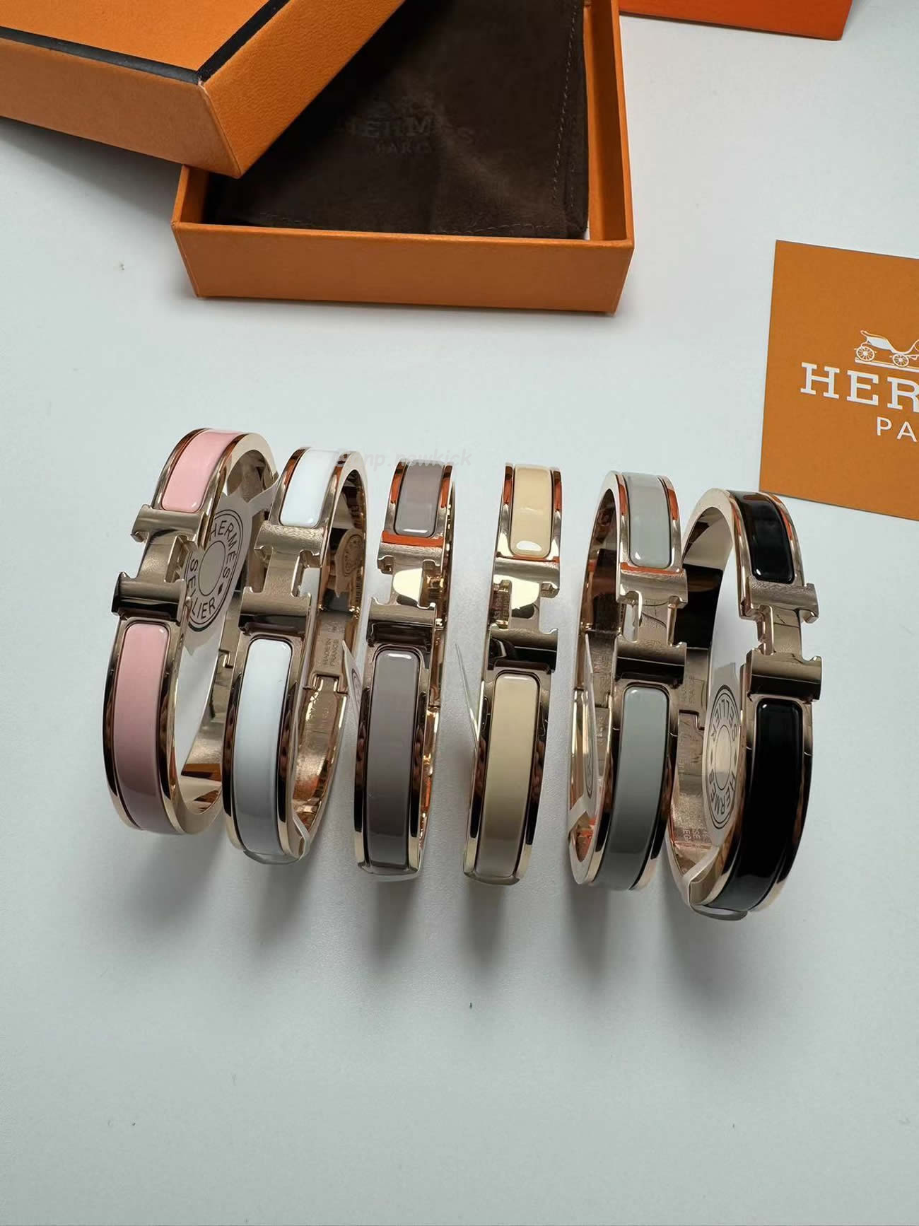 Hermès Clic H Bracelet (13) - www.newkick.vip