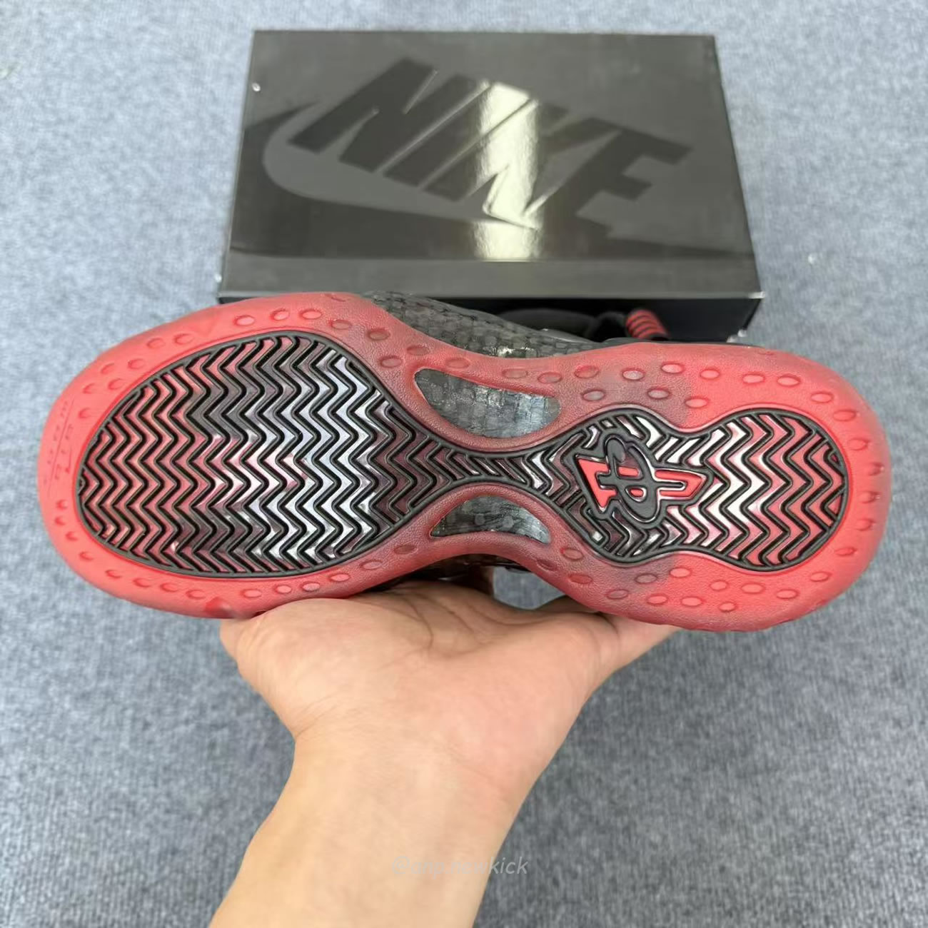 Nike Air Foamposite One Cough Drop 2025 Ib2219 001 (3) - www.newkick.vip