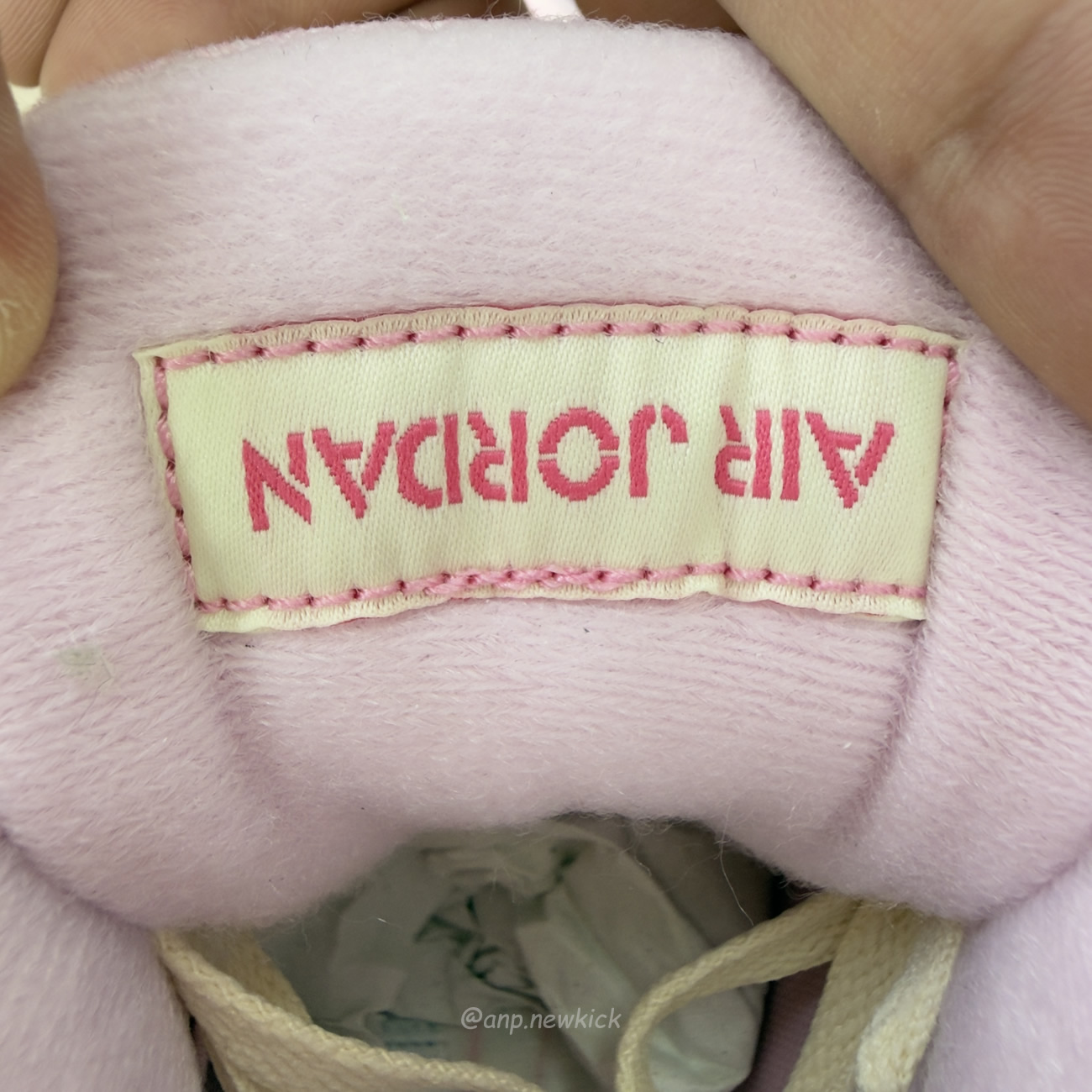 Air Jordan 4 Retro Iced Carmine Womens Ib6716 600 (4) - www.newkick.vip