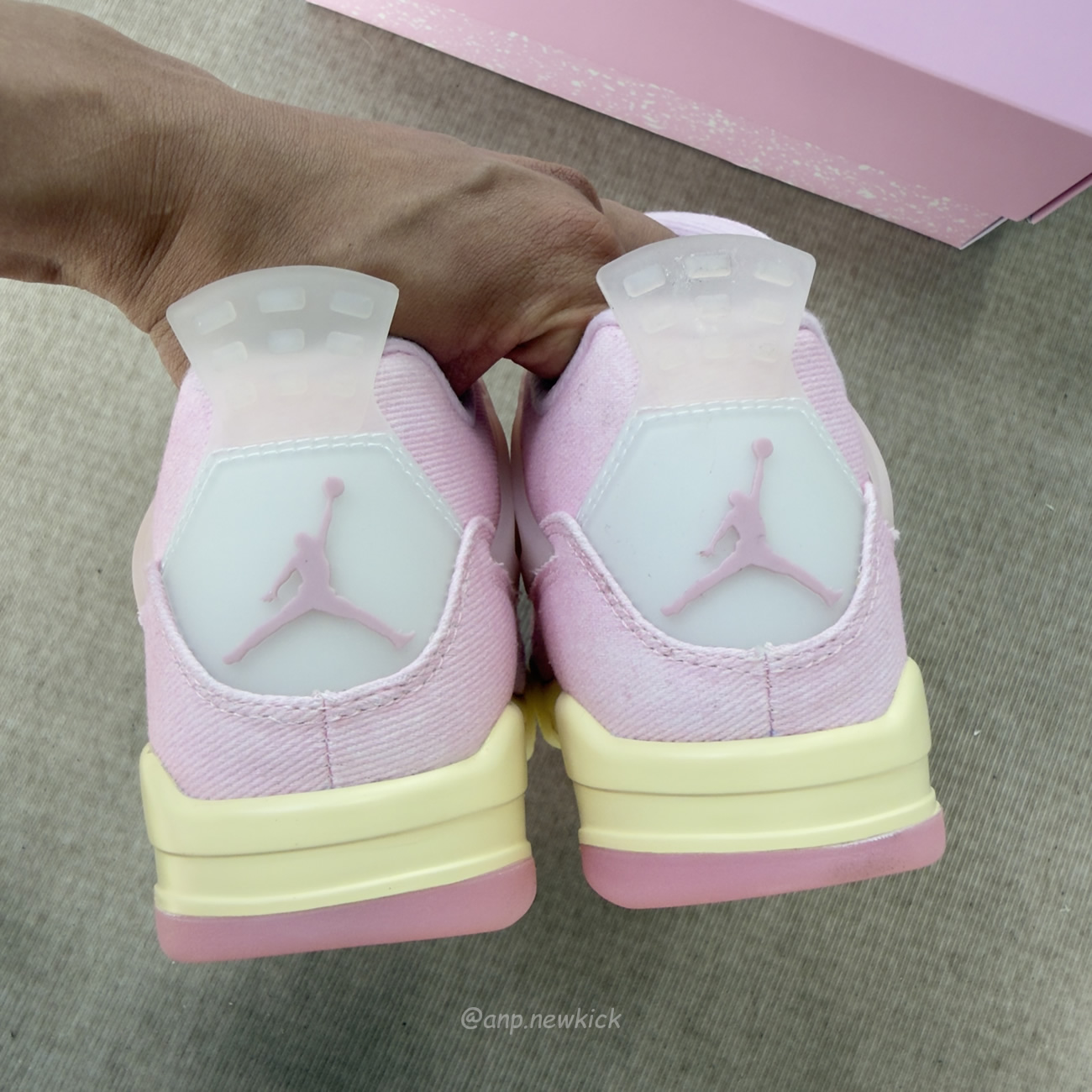 Air Jordan 4 Retro Iced Carmine Womens Ib6716 600 (5) - www.newkick.vip