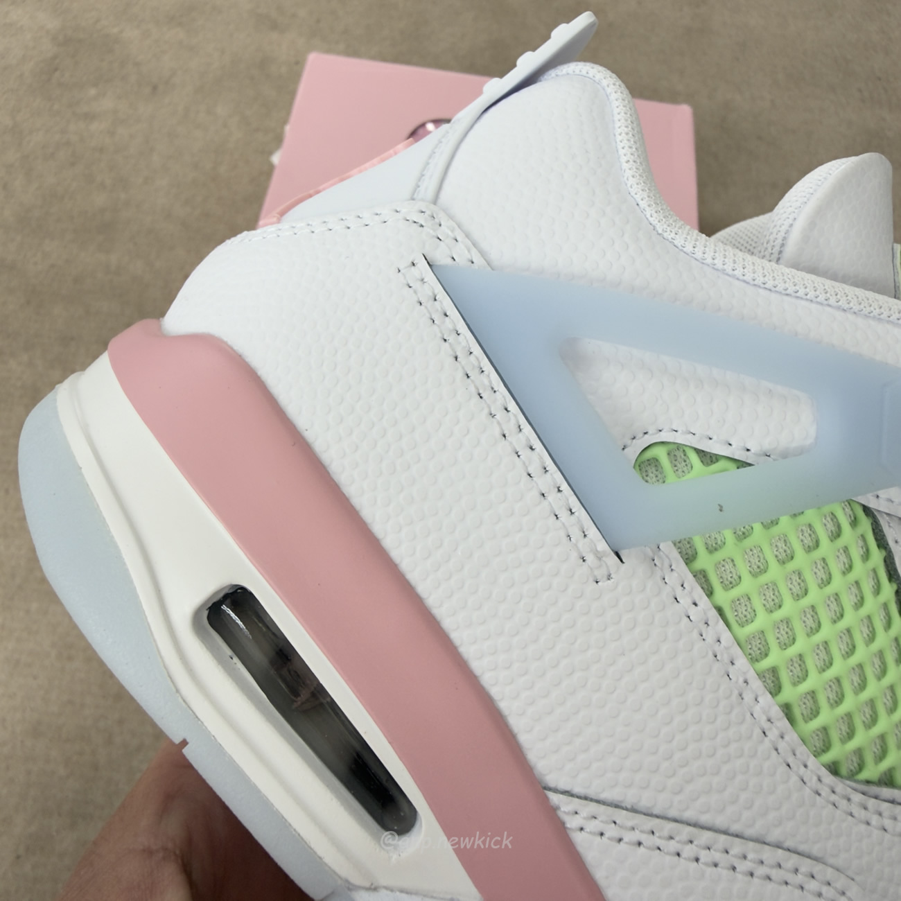 Air Jordan 4 Retro Valentines Day 2026 Ib7068 100 (5) - www.newkick.vip