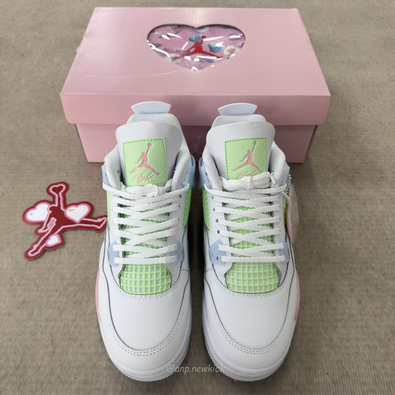 Air Jordan 4 Retro Valentines Day 2026 Ib7068 100 (9) - www.newkick.vip