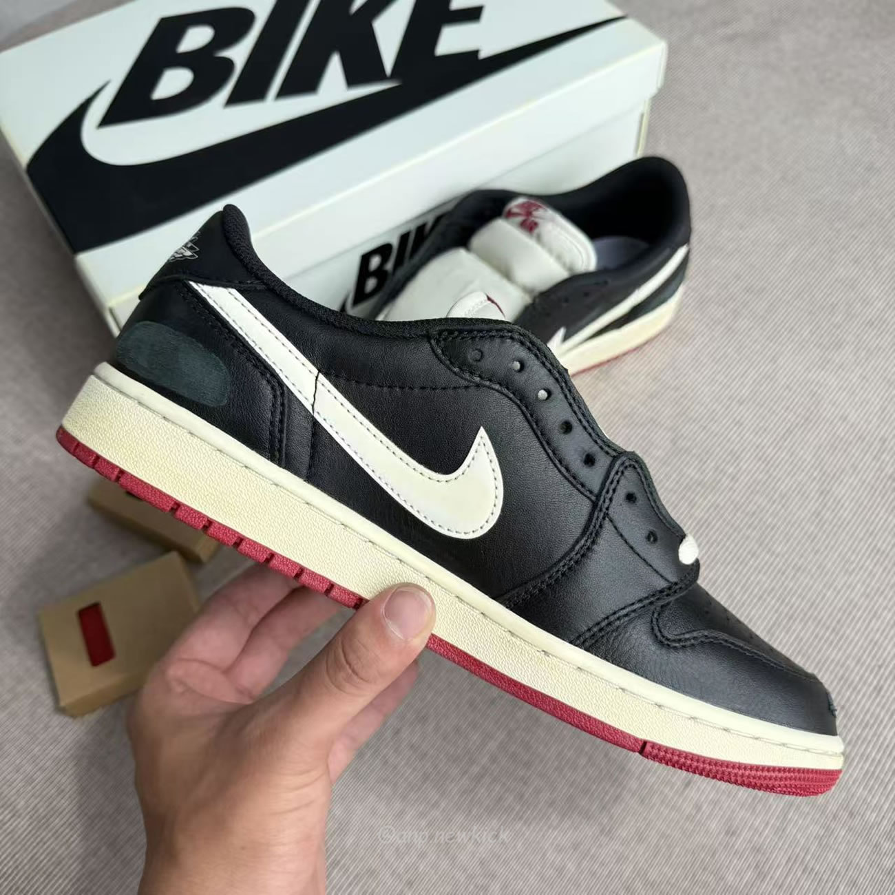 Air Jordan 1 Retro Low Og Nigel Sylvester Better With Time Ib8958 001 (2) - www.newkick.vip