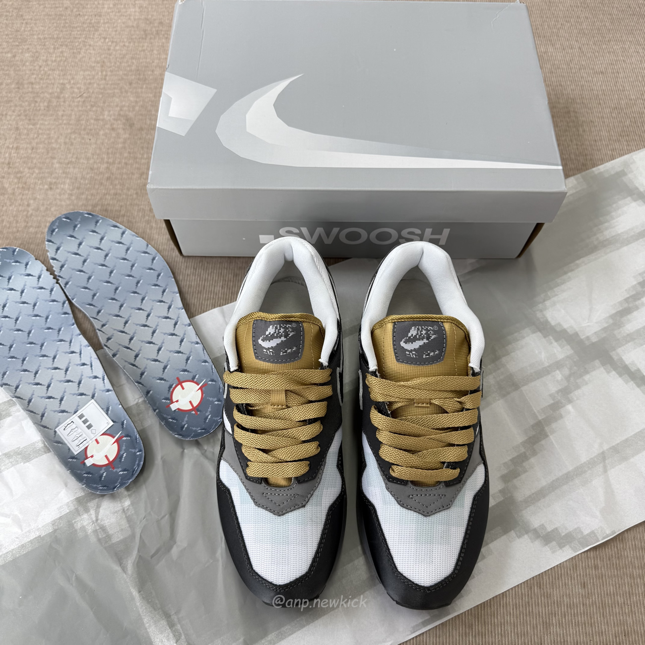 Nike Air Max 1 Swoosh Low Poly Big Head Mode Ib9898 001 (2) - www.newkick.vip