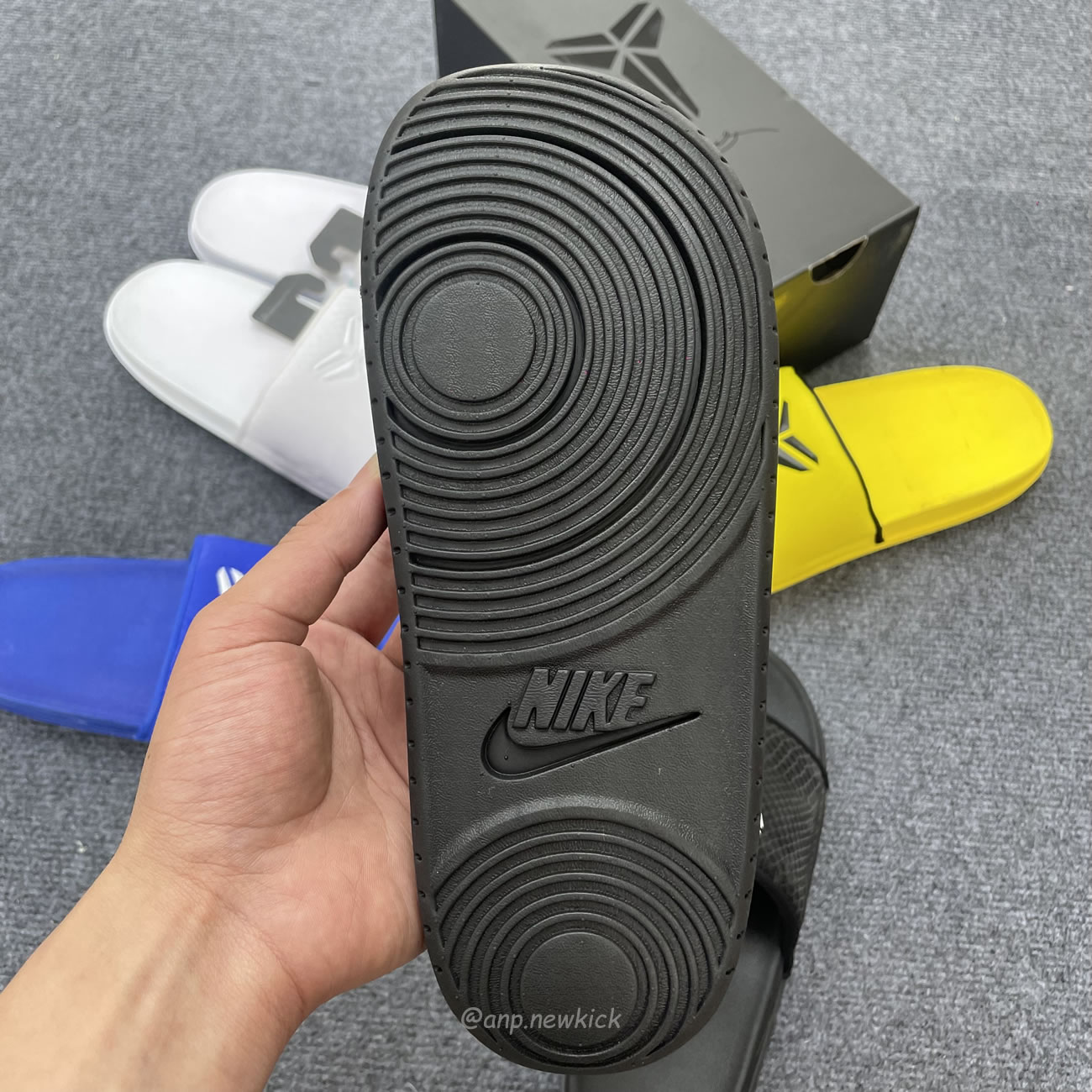 Nike Offcourt Slide Kobe Bryant Dodgers If2870 400 (13) - www.newkick.vip