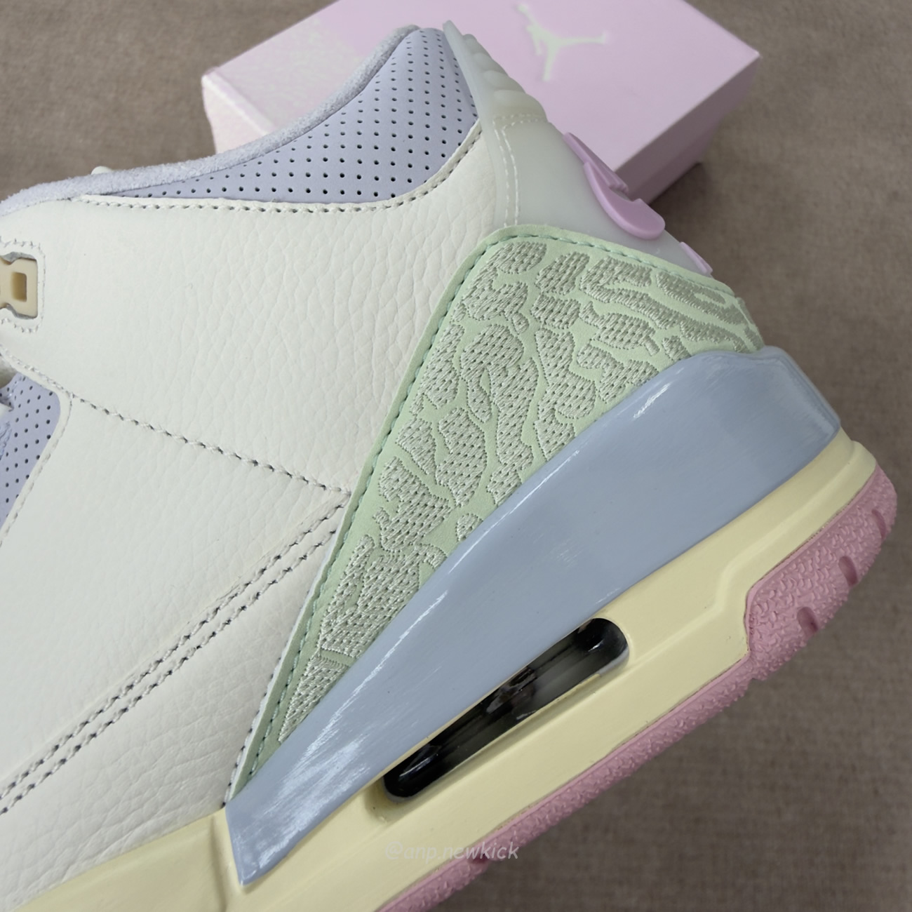 Air Jordan 3 Retro Spring Is In The Air If4396 100 (6) - www.newkick.vip