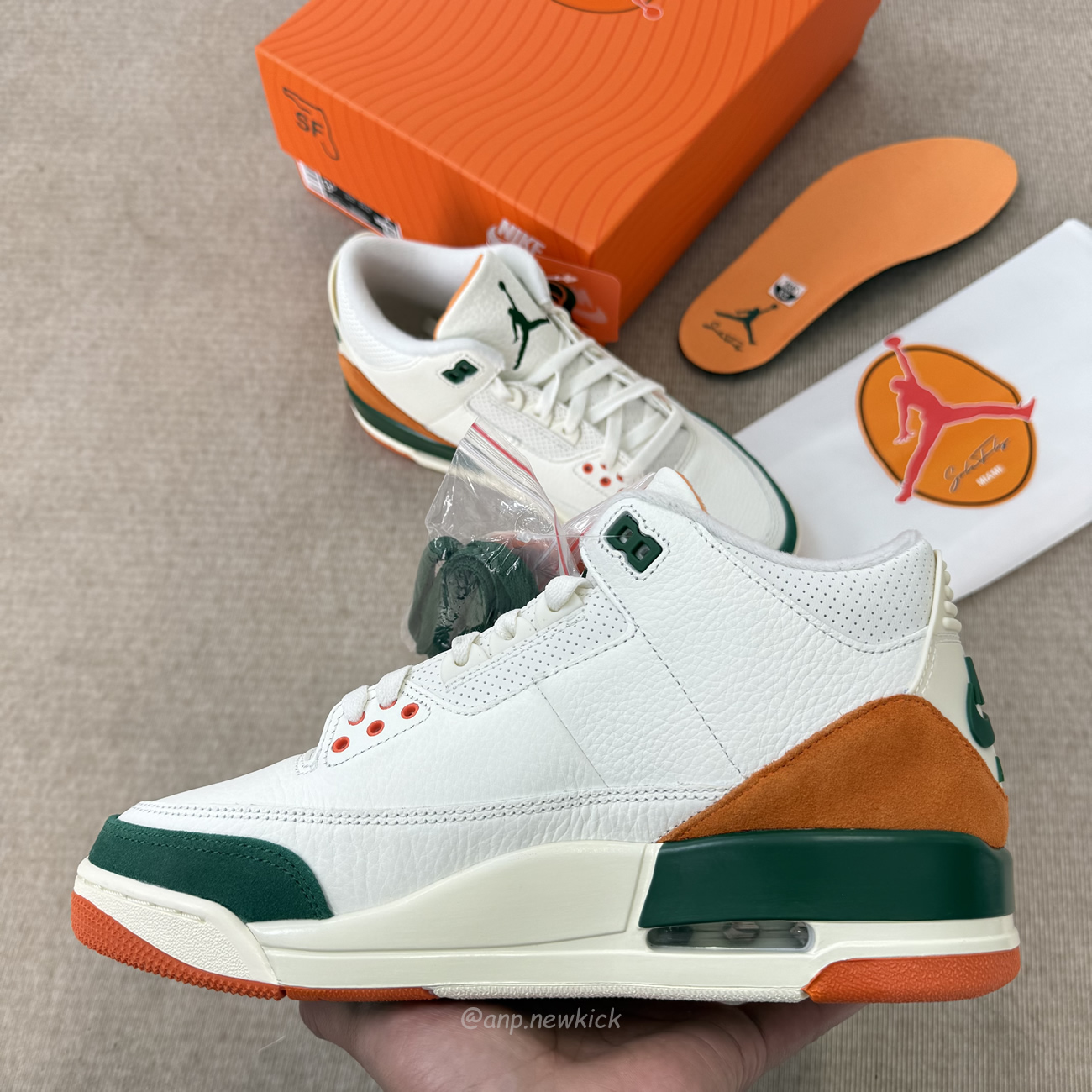 Air Jordan 3 Retro Sp Solefly Miami If4491 100 (3) - www.newkick.vip Air Jordan 3 Retro Sp Solefly Miami If4491 100 (3) - www.newkick.vip