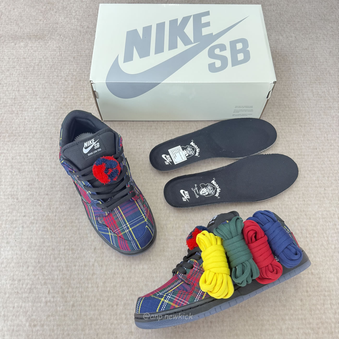 Nike Sb Dunk Low Nardwuar Ii1493 600 (5) - www.newkick.vip