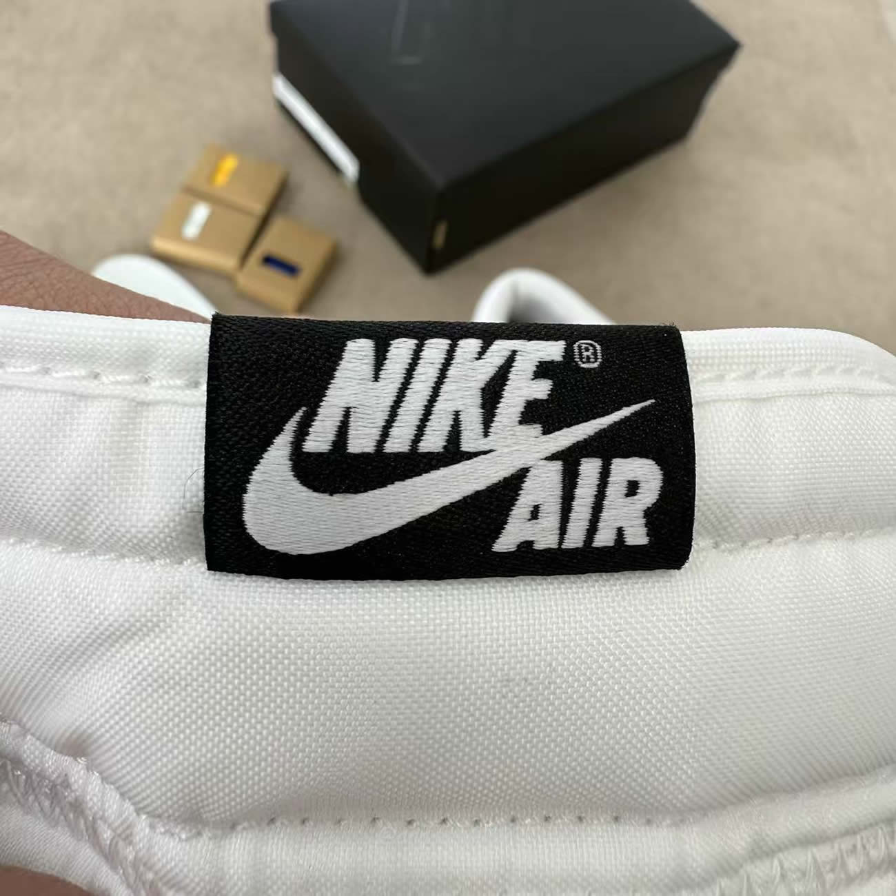 Air Jordan 1 Retro High Og Sp Fragment X Union La White Black Ii7282 100 (13) - www.newkick.vip