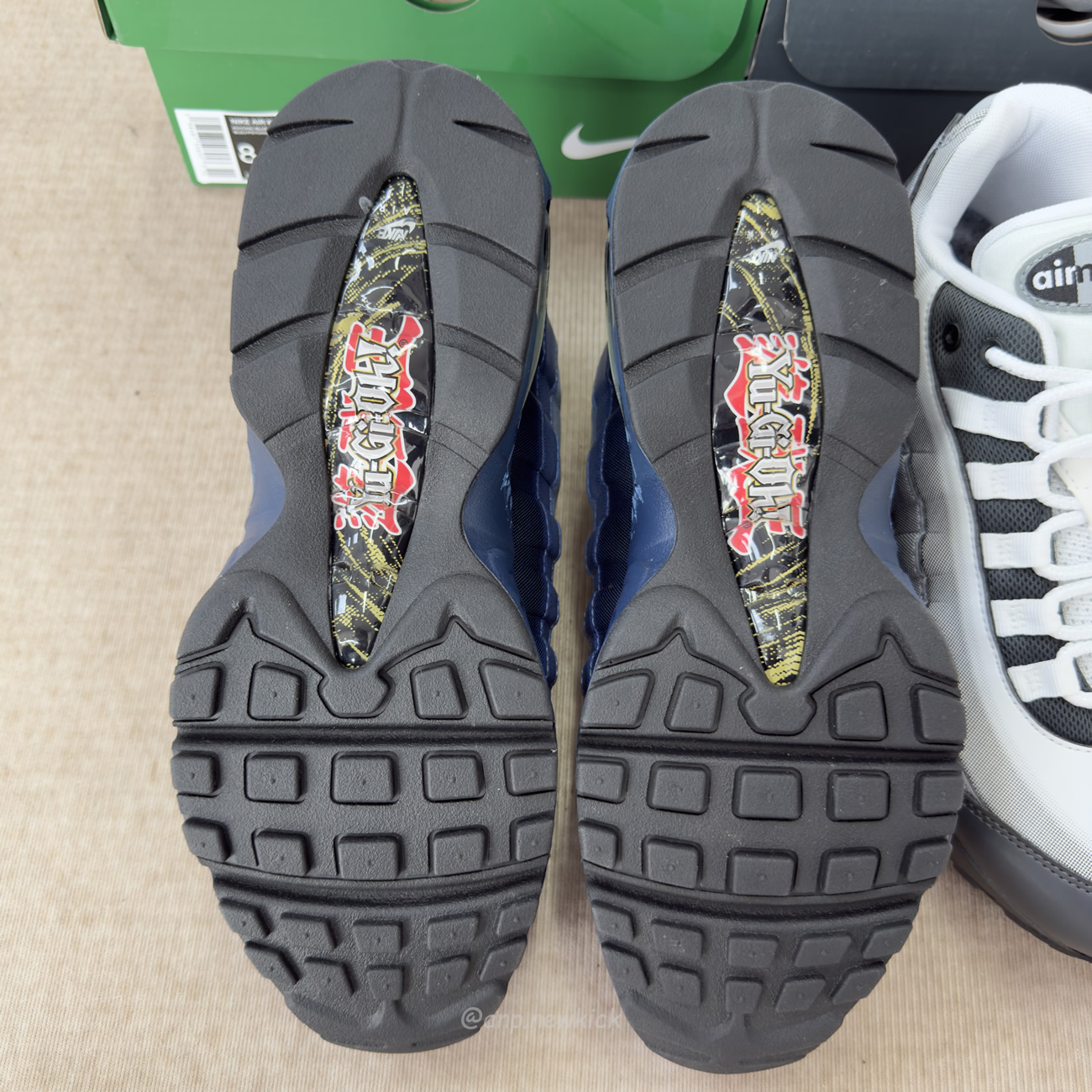 Nike Air Max Muscle 95 Yu Gi Oh Joey Jonouchi Without Promo Card Ii7404 400 (20) - www.newkick.vip