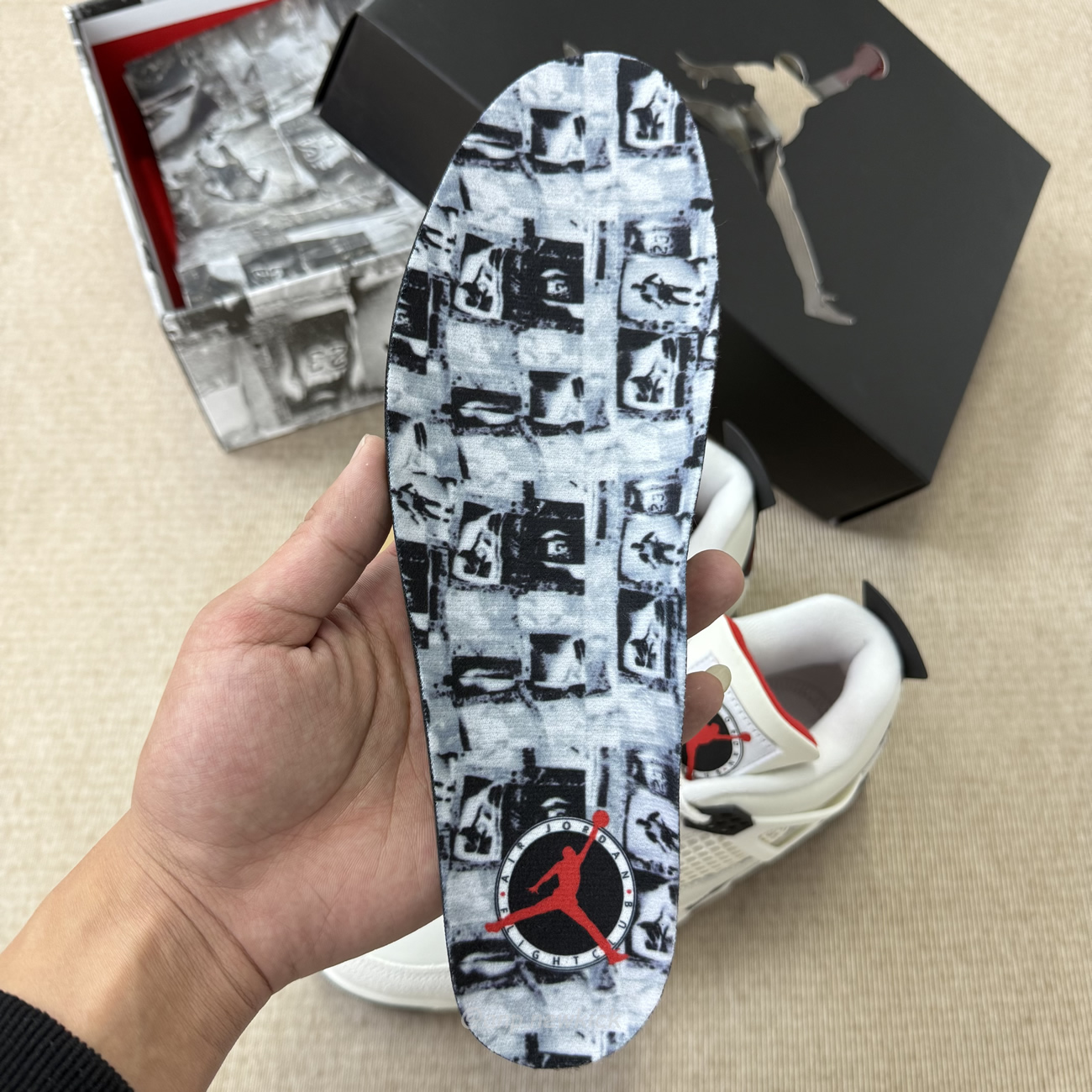 Air Jordan 4 Retro Og Flight Club 2026 Im4002 100 (2) - www.newkick.vip