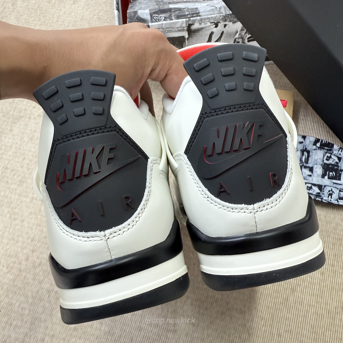 Air Jordan 4 Retro Og Flight Club 2026 Im4002 100 (6) - www.newkick.vip