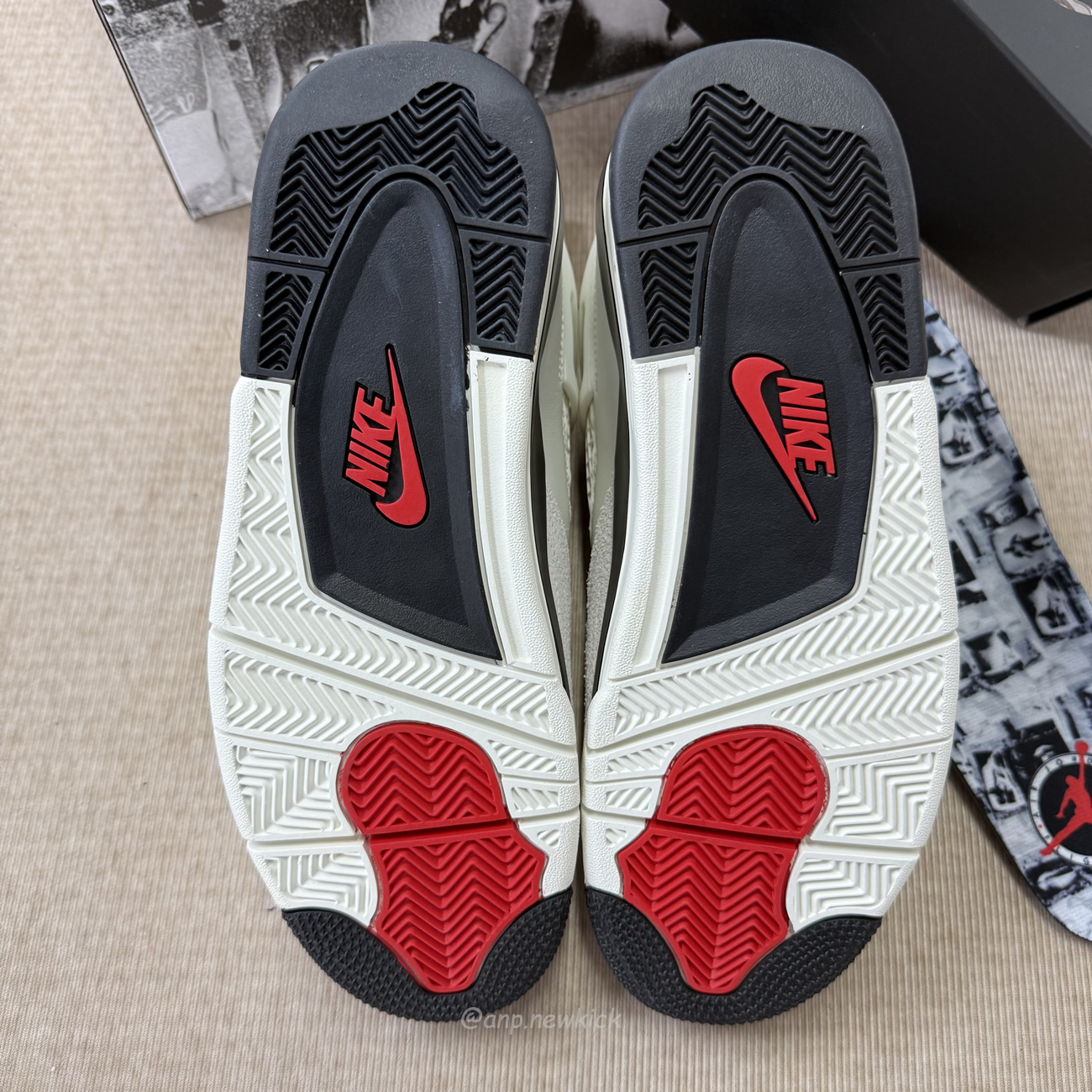 Air Jordan 4 Retro Og Flight Club 2026 Im4002 100 (9) - www.newkick.vip