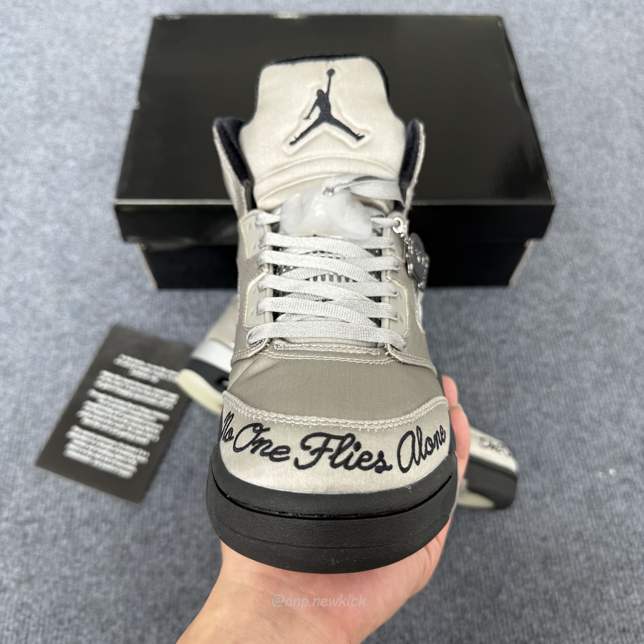 Air Jordan 5 Retro Wings 2025 Womens Io2038 001 (6) - www.newkick.vip