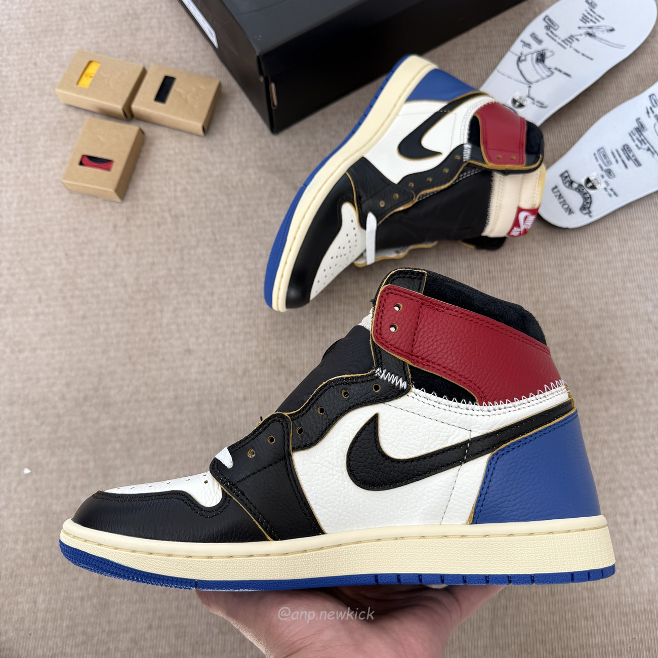 Air Jordan 1 Retro High Og Sp Fragment X Union La Varsity Red Sport Royal Io7847 002 (3) - www.newkick.vip