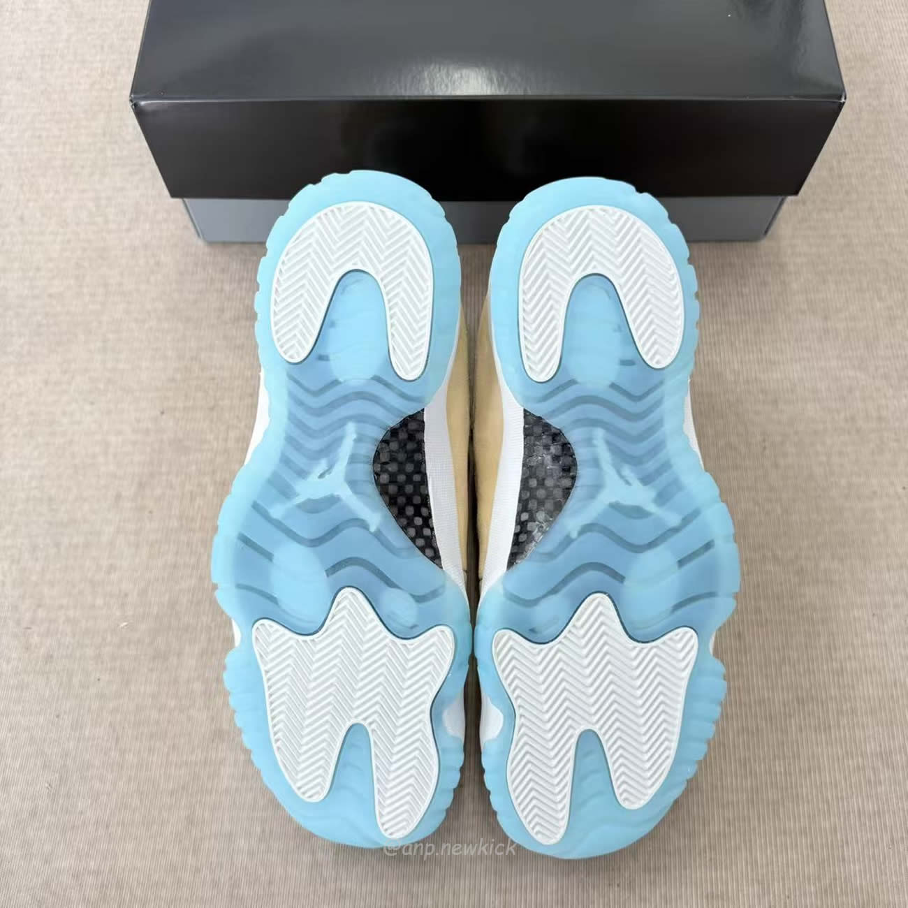 Air Jordan 11 Retro H Town Io8960 707 (6) - www.newkick.vip