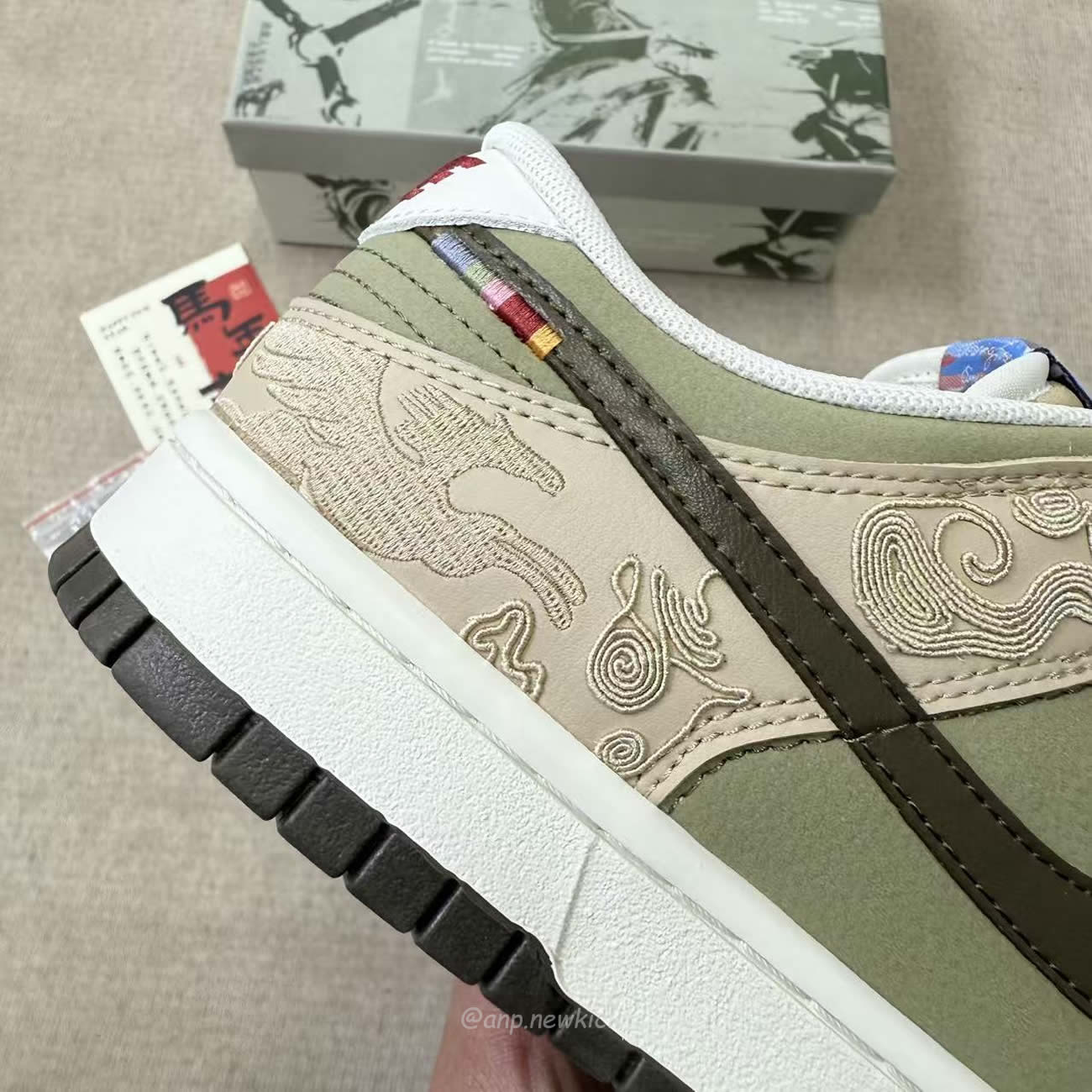 Nike Dunk Low Pegasus Pack Linen Phantom Iq1118 220 (11) - www.newkick.vip