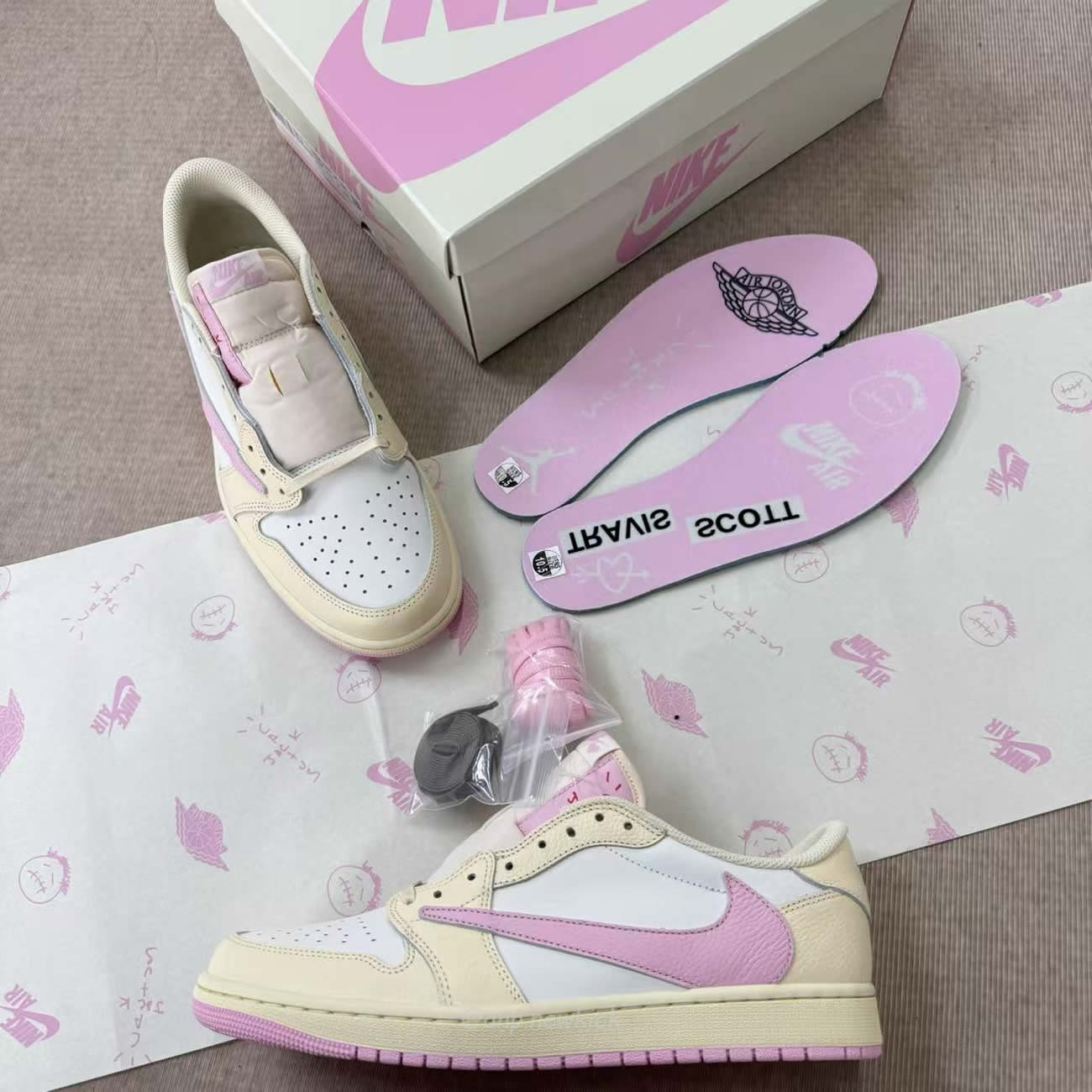 Air Jordan 1 Retro Low Og Sp Travis Scott Shy Pink Iq7604 100 (9) - www.newkick.vip Air Jordan 1 Retro Low Og Sp Travis Scott Shy Pink Iq7604 100 (9) - www.newkick.vip