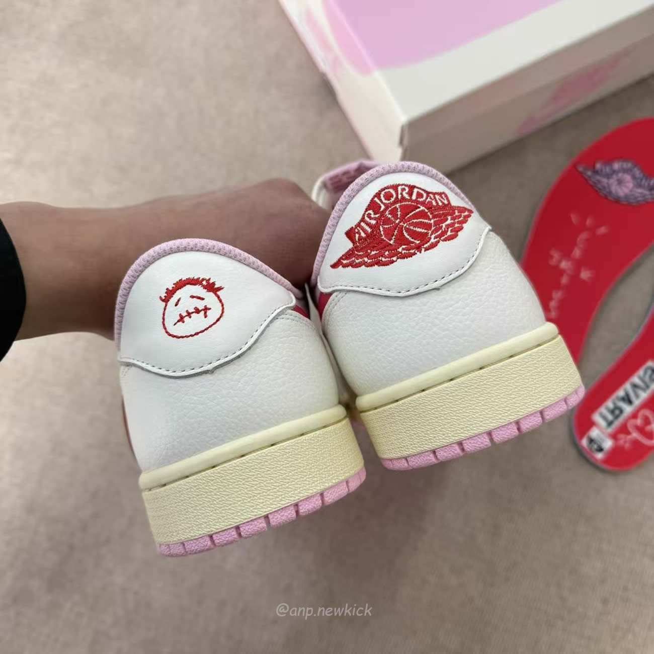 Air Jordan 1 Retro Low Og Sp Travis Scott Shy Pink Iq7604 101 (9) - www.newkick.vip