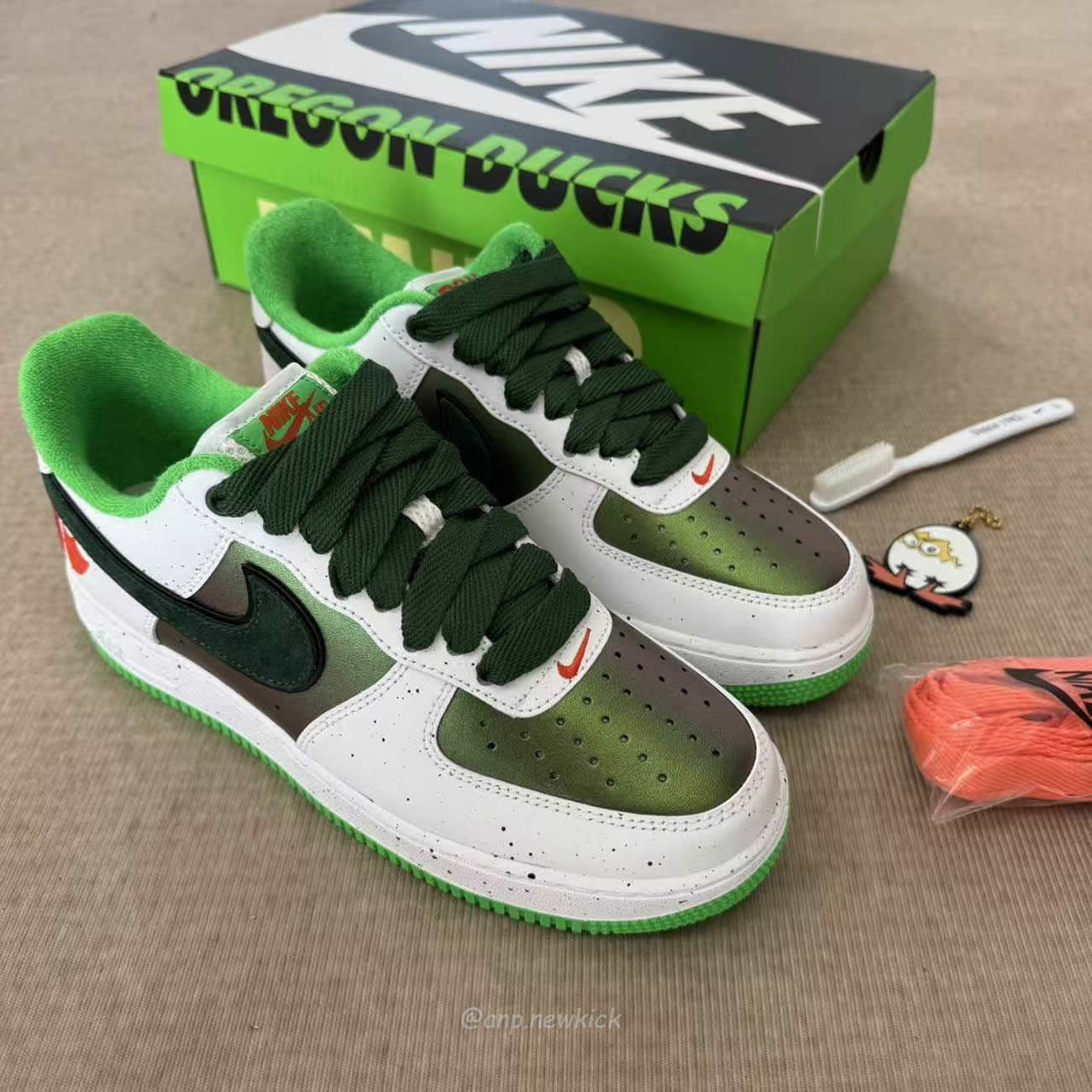 Nike Air Force 1 Low Ducks Of A Feather University Of Oregon Egg Or Duck Iu7613 100 (16) - www.newkick.vip Nike Air Force 1 Low Ducks Of A Feather University Of Oregon Egg Or Duck Iu7613 100 (16) - www.newkick.vip