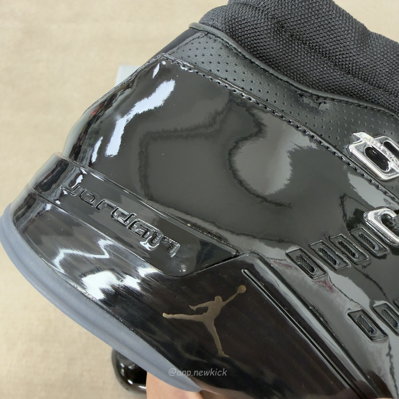 Air Jordan 17 Retro Low Sp Black Patent Iv7640 001 (3) - www.newkick.vip