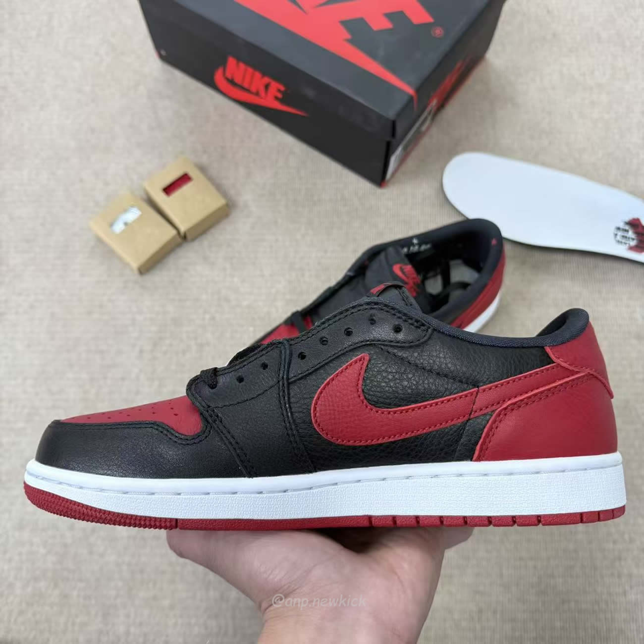 Air Jordan 1 Retro Low Og Banned Iw6276 001 (14) - www.newkick.vip Air Jordan 1 Retro Low Og Banned Iw6276 001 (14) - www.newkick.vip