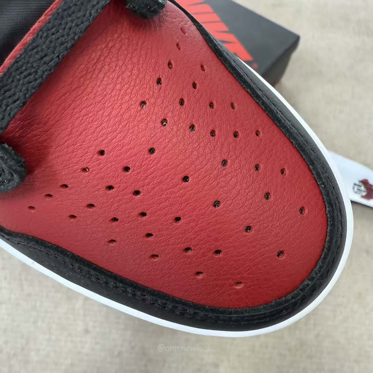 Air Jordan 1 Retro Low Og Banned Iw6276 001 (15) - www.newkick.vip
