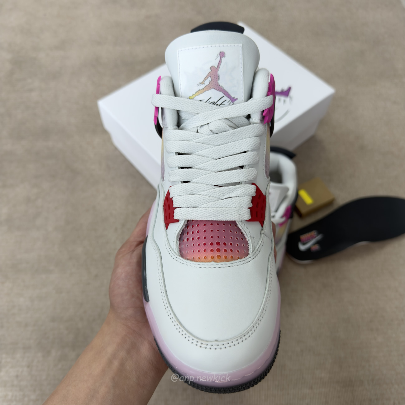 Air Jordan 4 Retro Comic Ja1135 100 (12) - www.newkick.vip